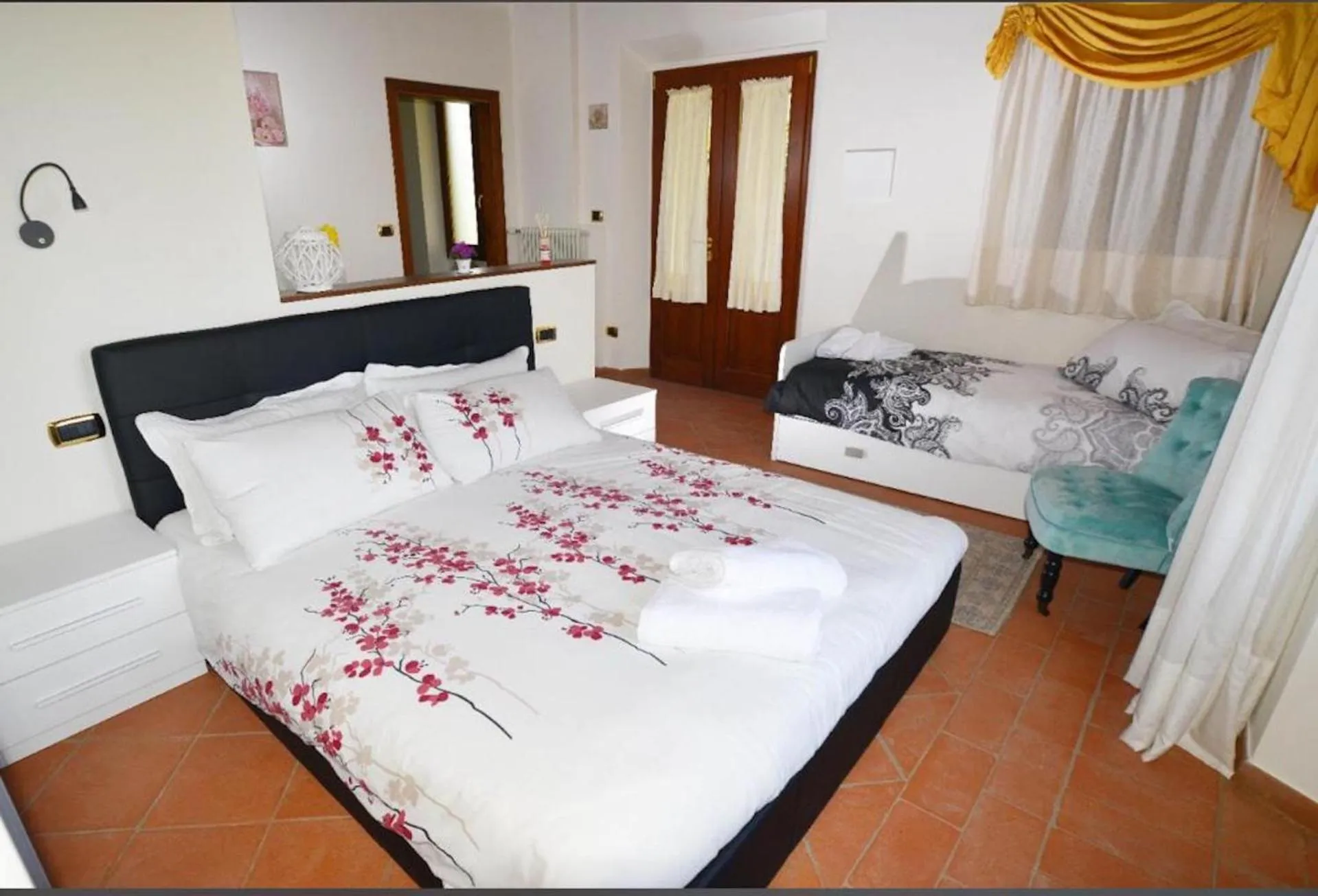 Bedroom, Bed in La Valle di Anna