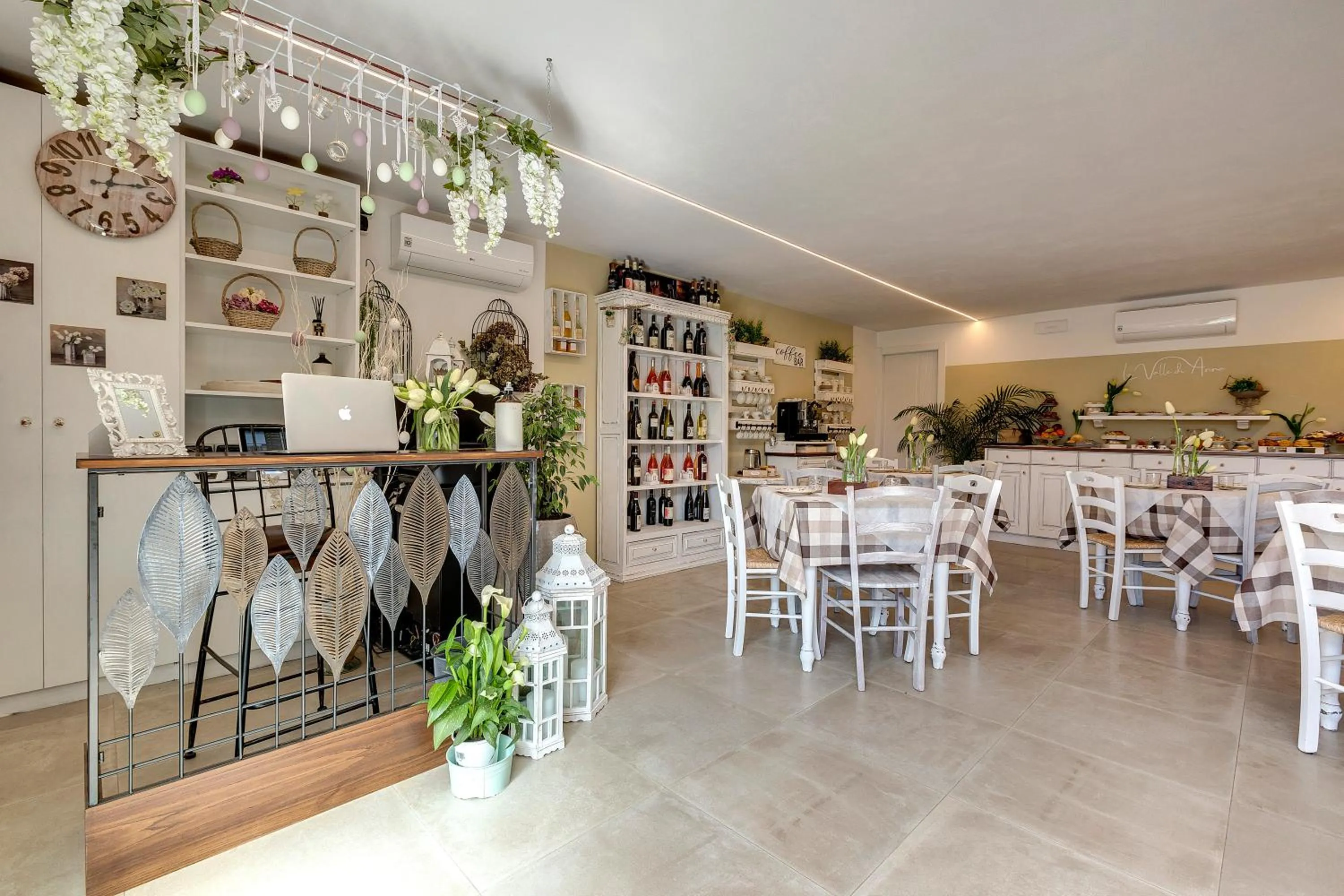 Lobby or reception in La Valle di Anna