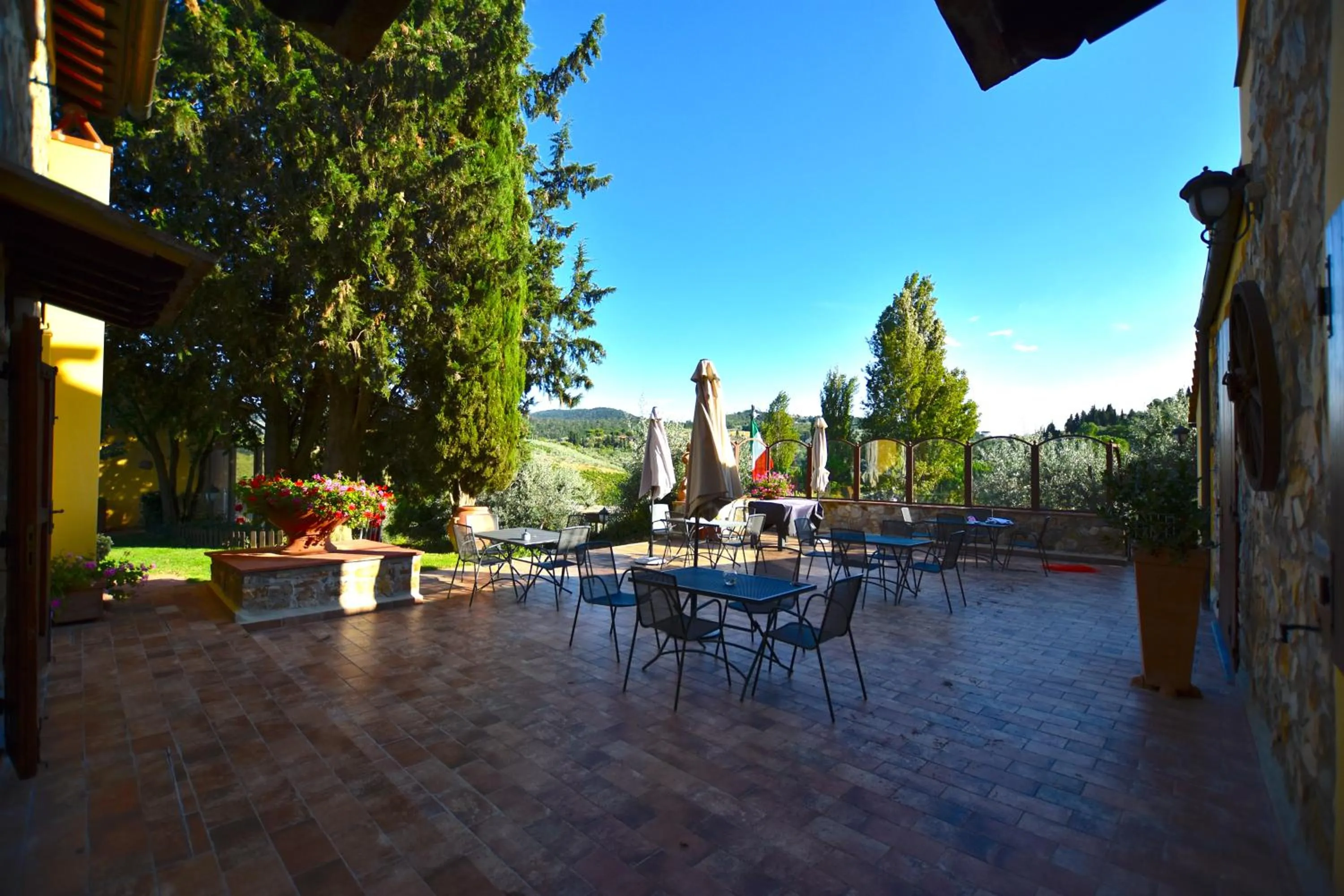 Patio in La Valle di Anna
