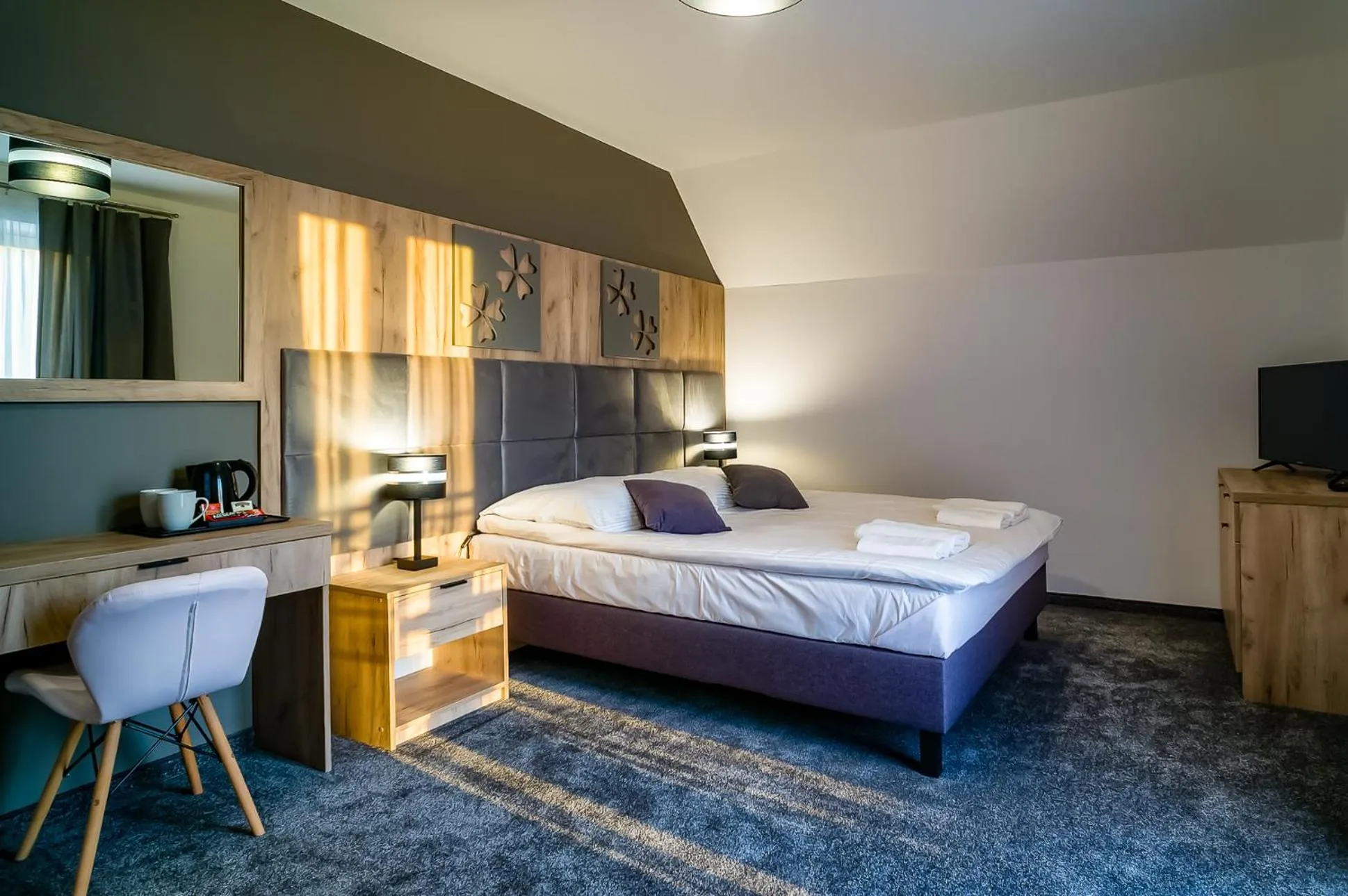 Photo of the whole room, Bed in Willa Na Skarpie