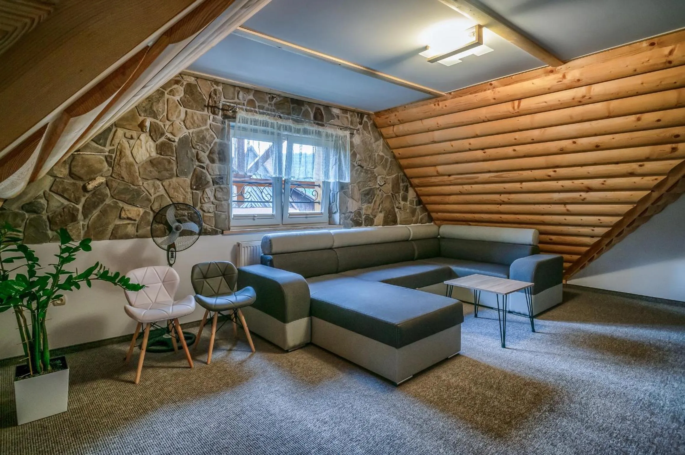 Photo of the whole room in Willa Na Skarpie