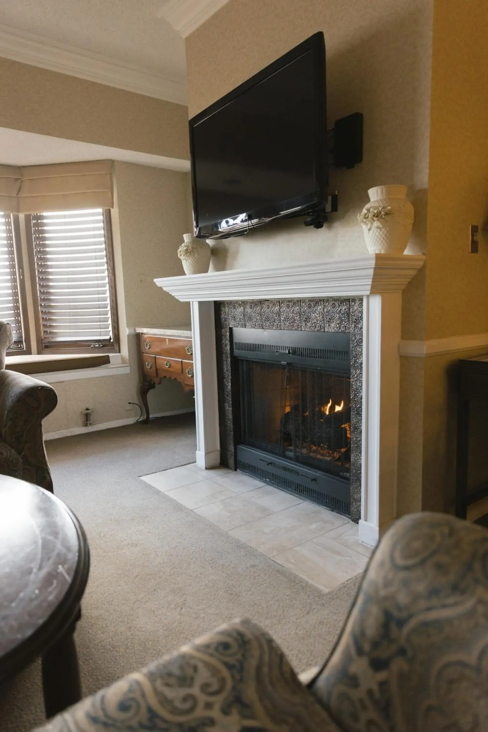 Executive Tower, Grand Suite, 2 Queen Beds in Historic Santa Maria Inn Executive Tower, Grand Suite, 2 Queen Beds in Historic Santa Maria Inn