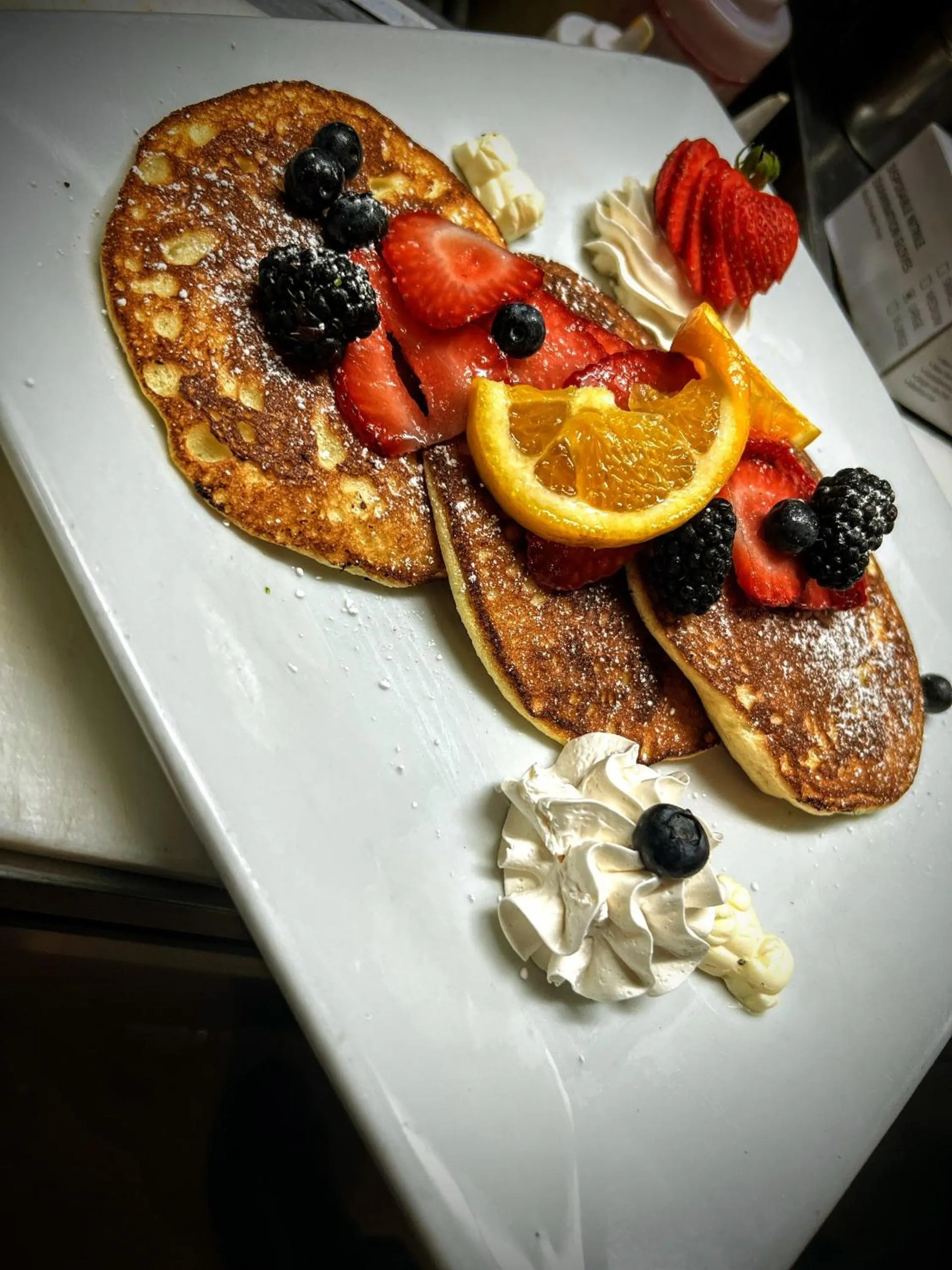 Restaurant/places to eat in Historic Santa Maria Inn