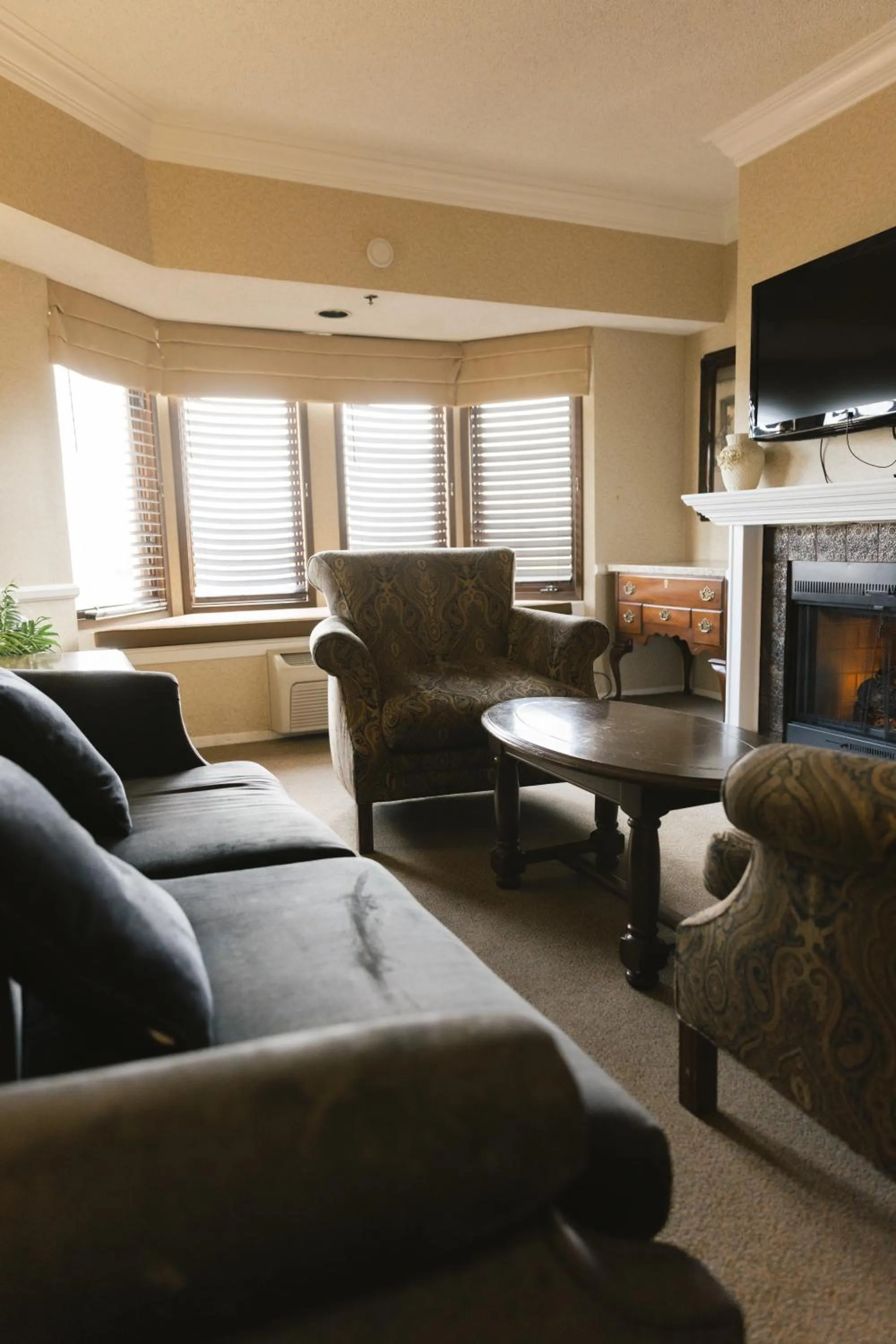 Historic Santa Maria Inn