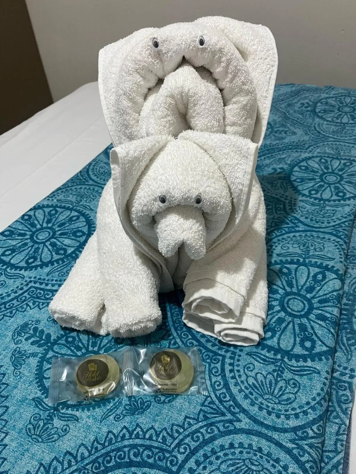 Decorative detail, Bed in Hotel Portela II - Av Principal e a 500m do Thermas dos Laranjais