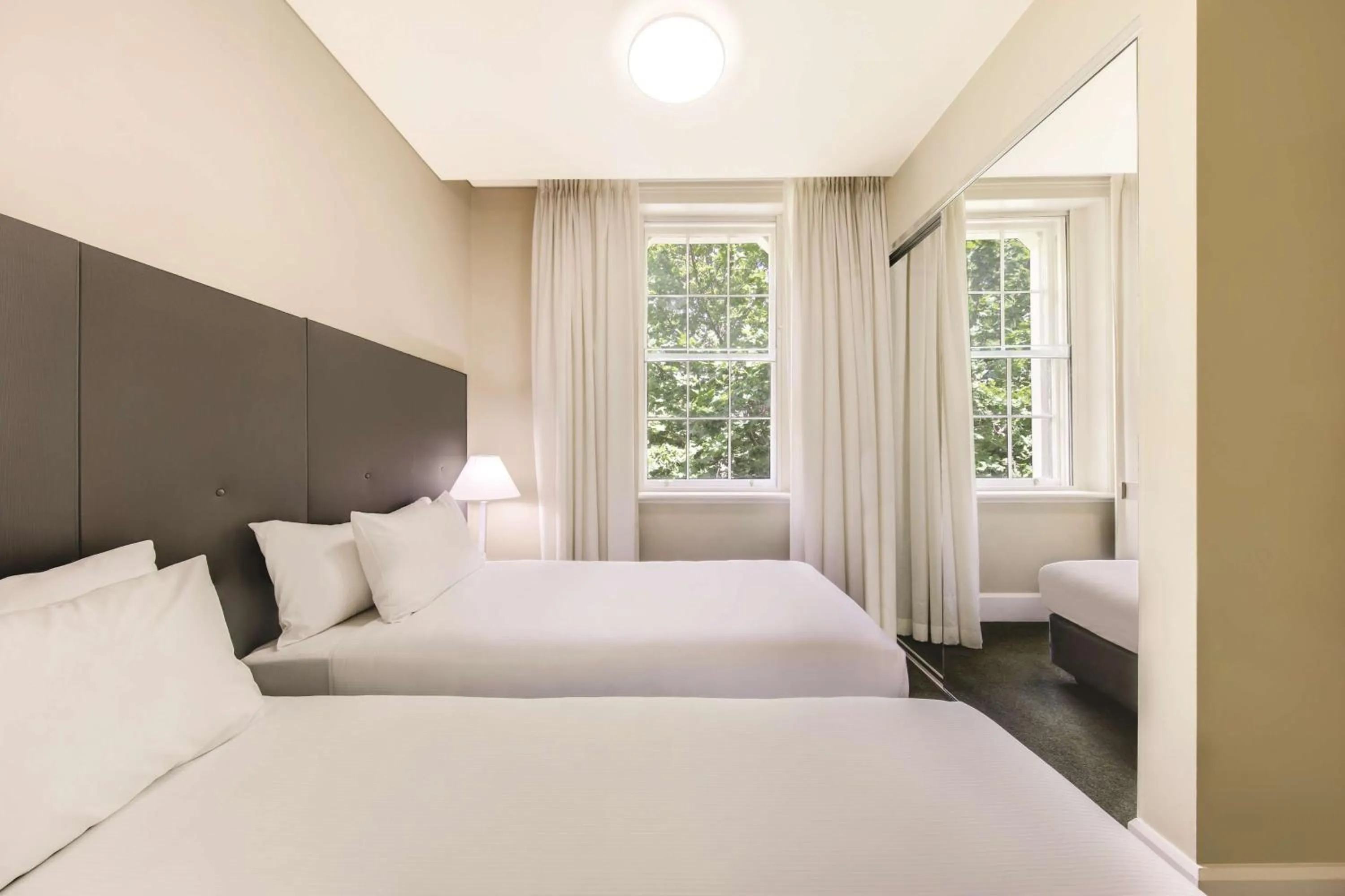 Bedroom, Bed in Adina Apartment Hotel Adelaide Treasury