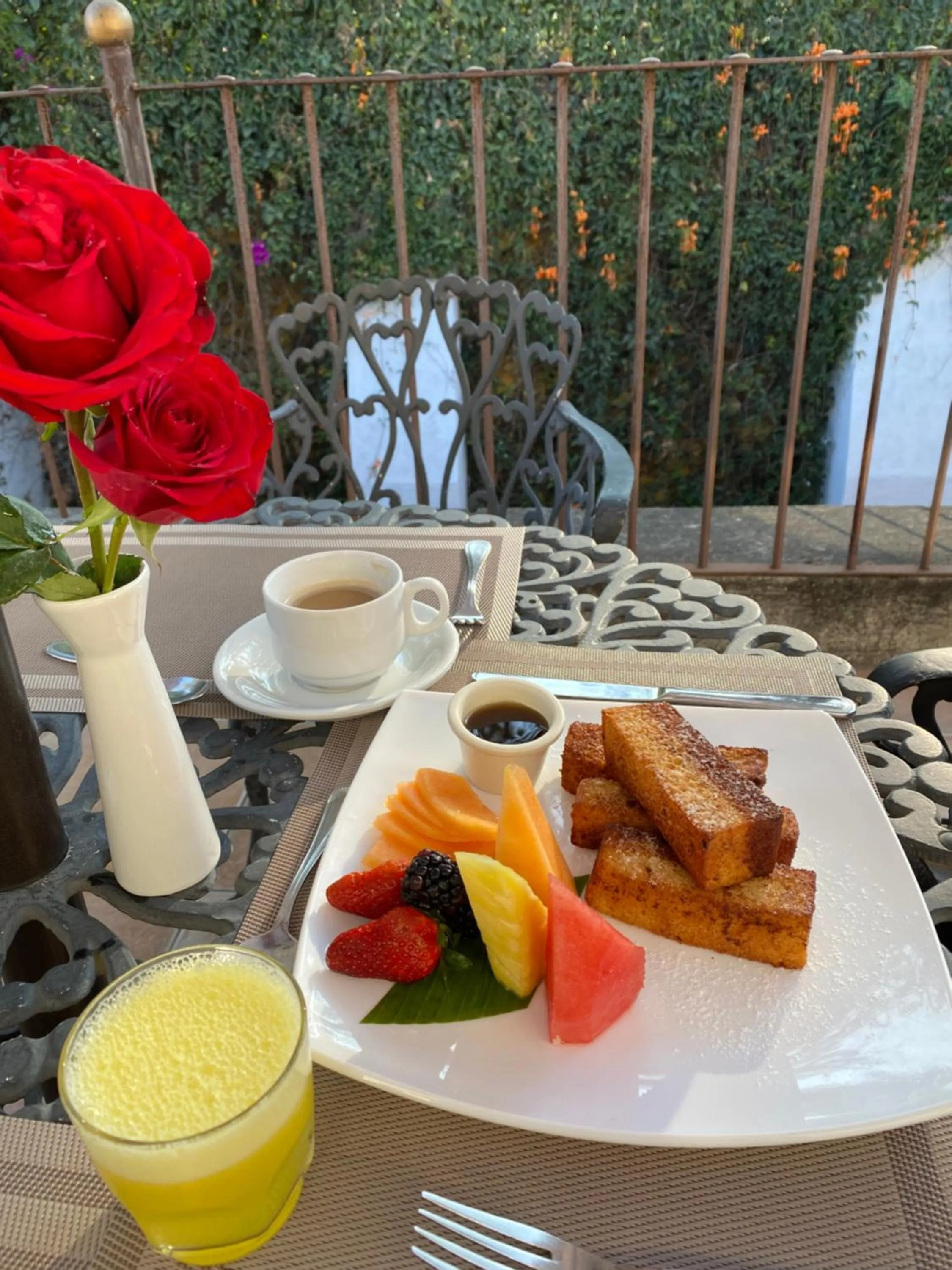 Restaurant/places to eat in Villa Colonial