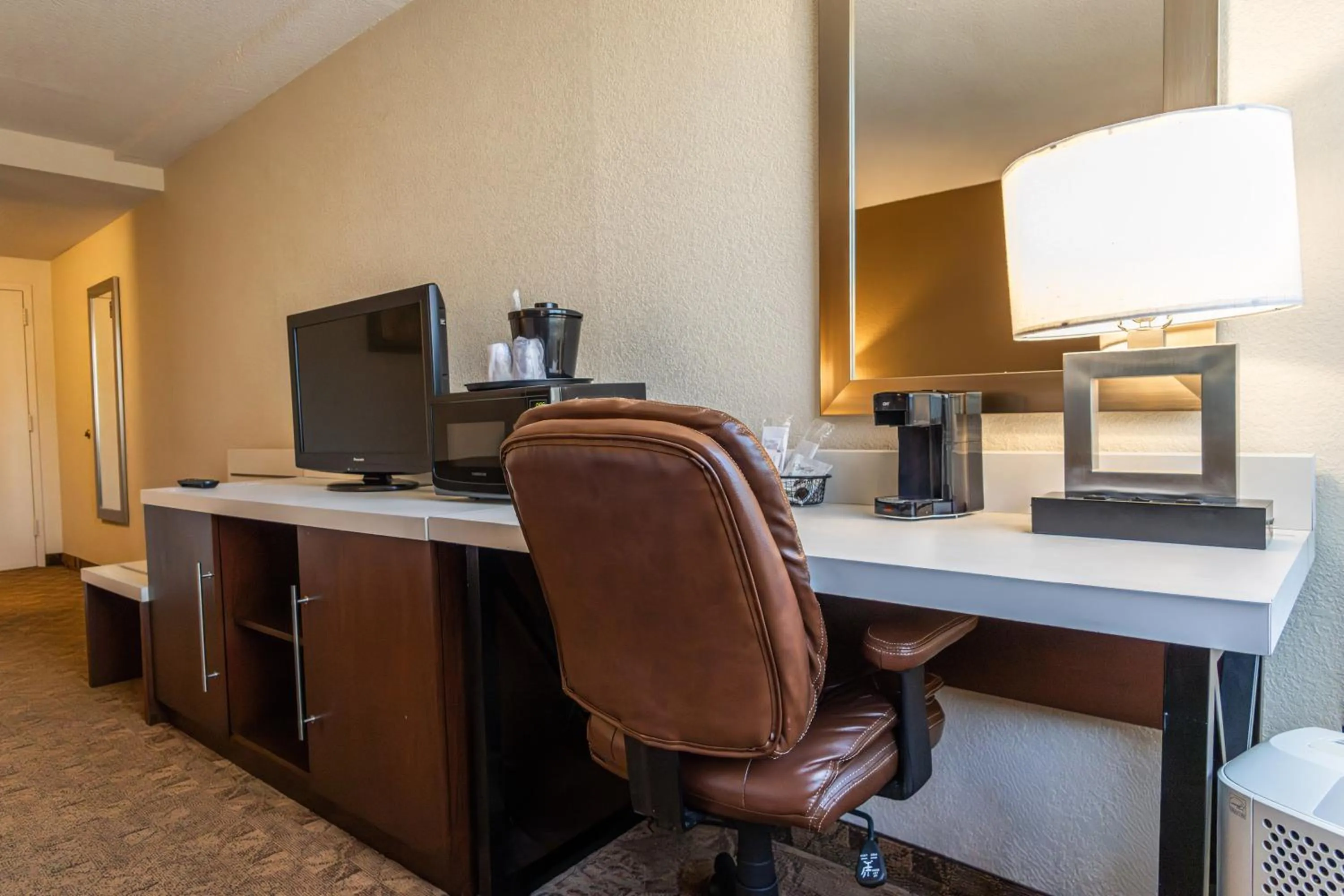 furniture in Village Inn Clemmons-Winston Salem, Trademark by Wyndham