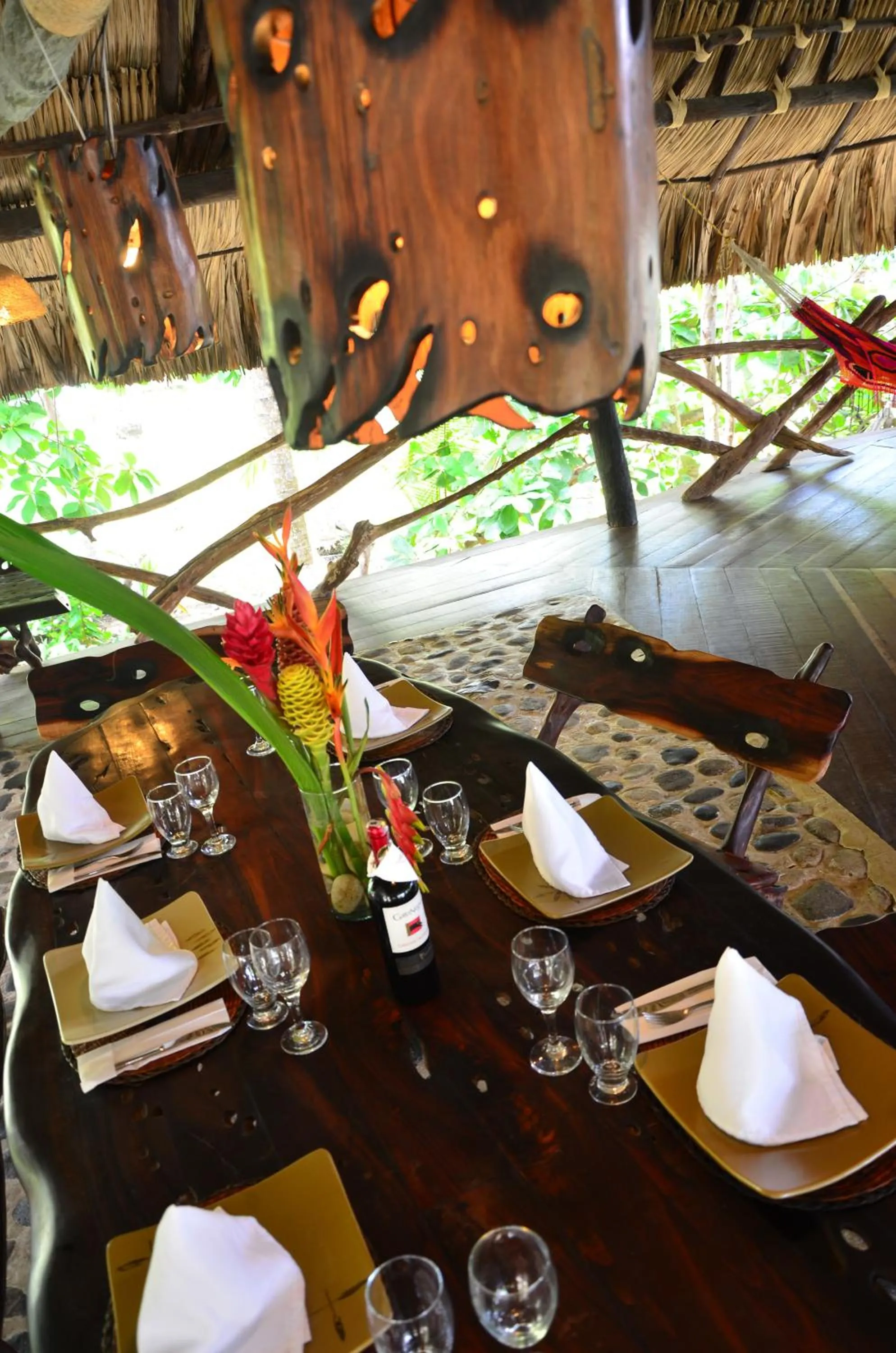 Restaurant/places to eat in Sublime Eco Hotel