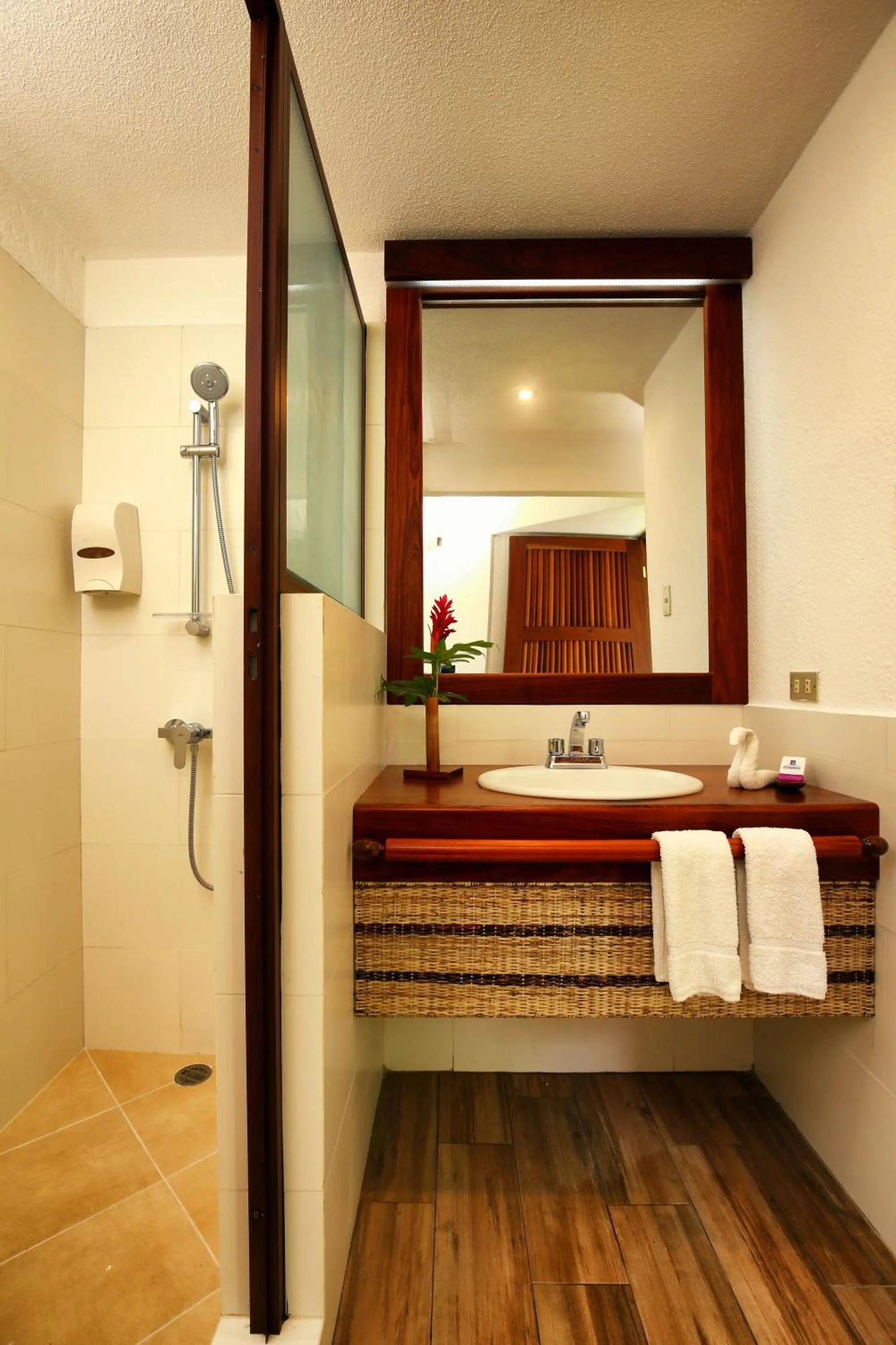 Bathroom, Bed in Villa Maya