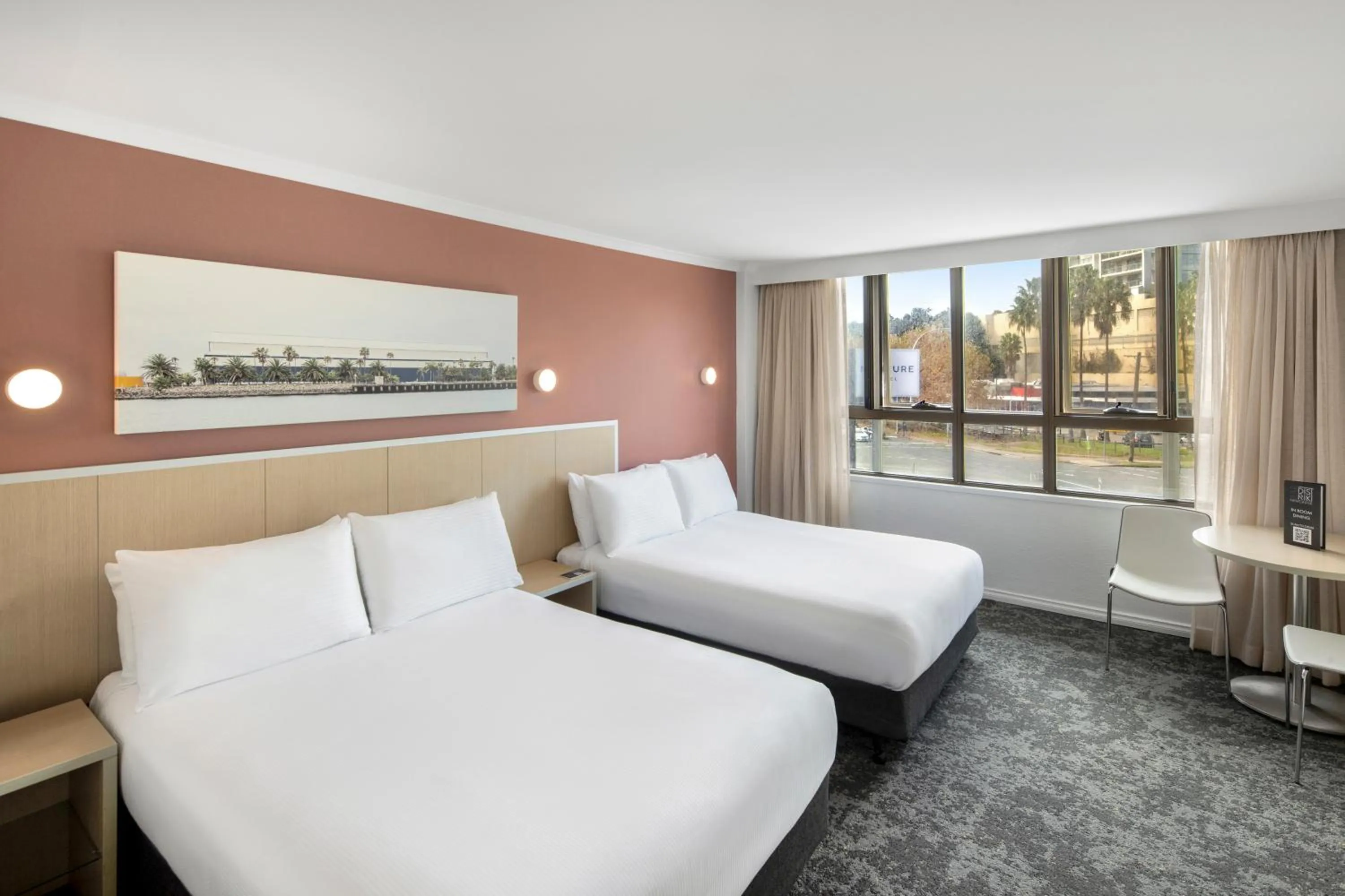 Bedroom, Bed in Mercure Newcastle