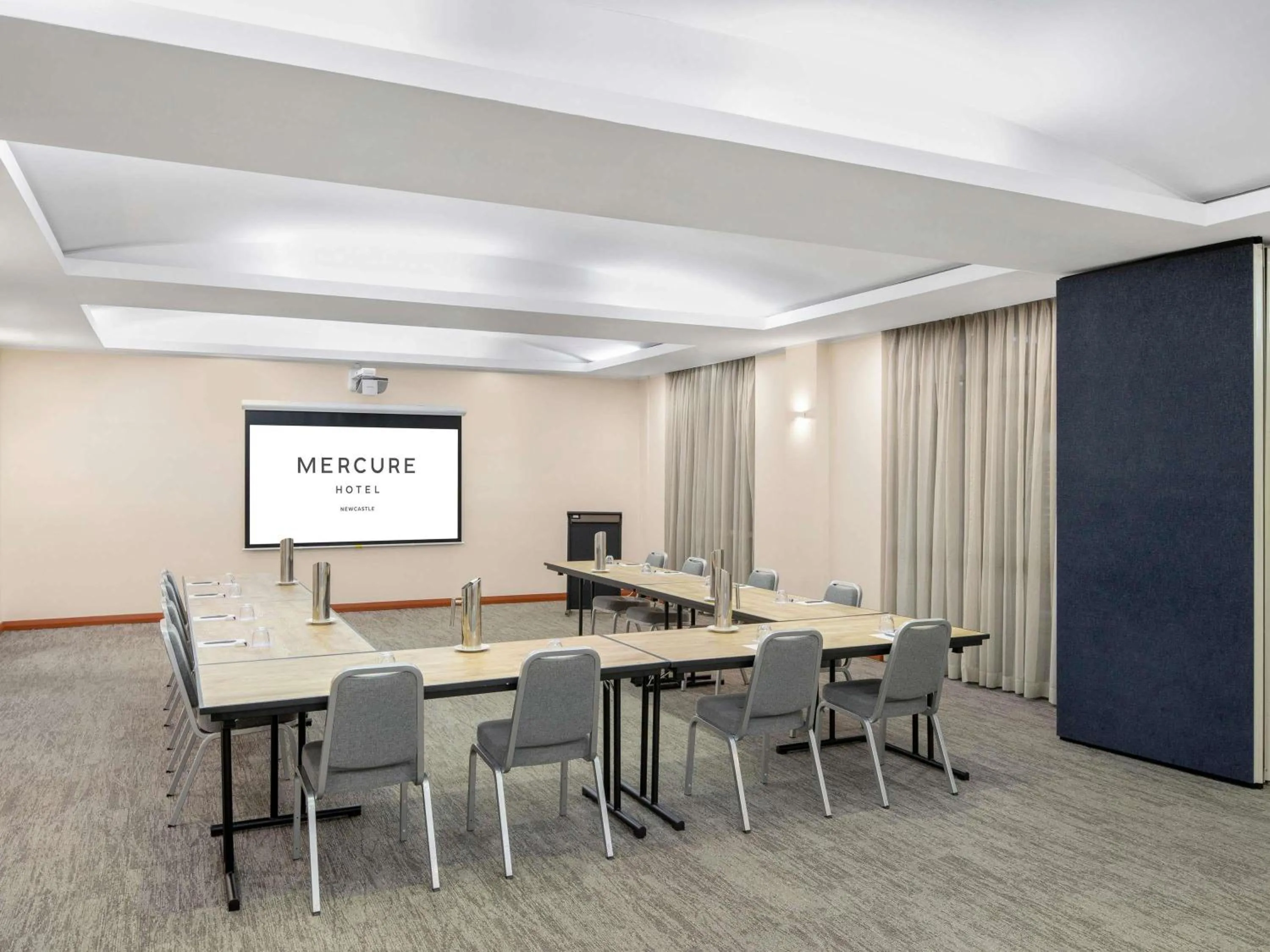Meeting/conference room in Mercure Newcastle