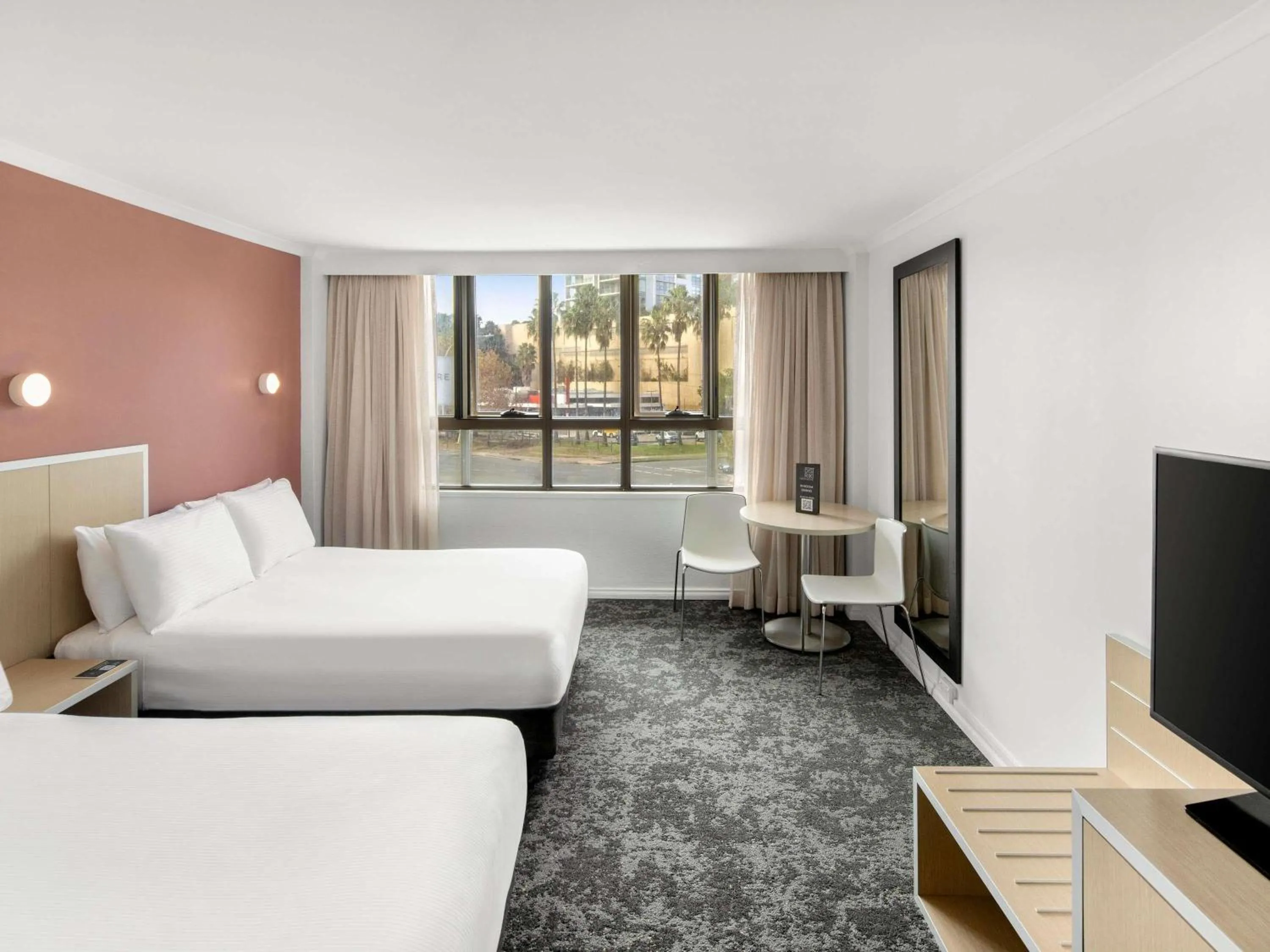 Bedroom, Bed in Mercure Newcastle