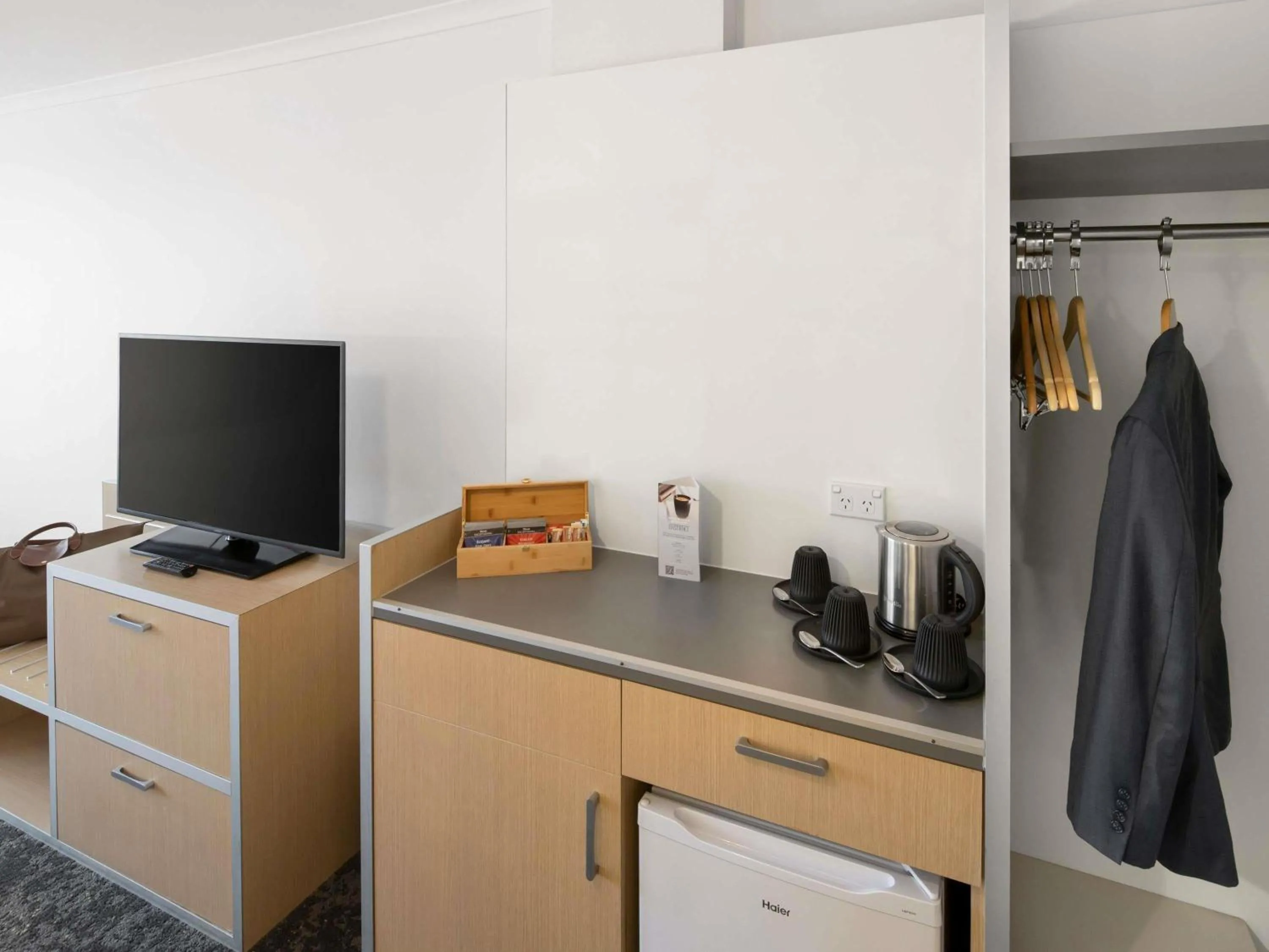 Bedroom in Mercure Newcastle