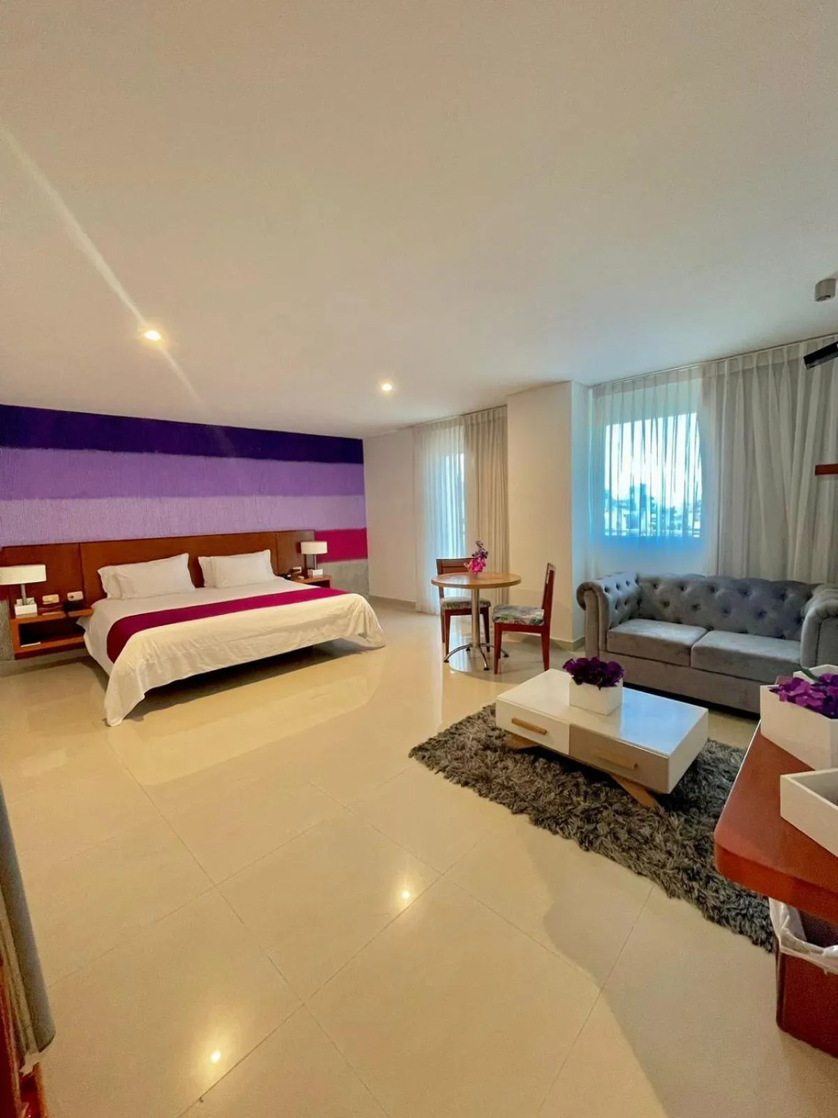 Photo of the whole room, Bed in Hotel Atrium Plaza