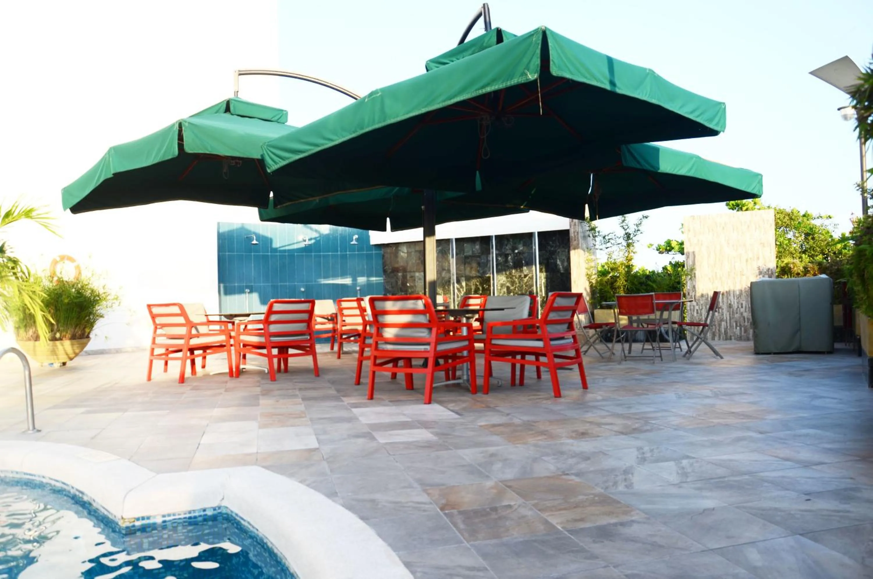 Patio in Hotel Atrium Plaza