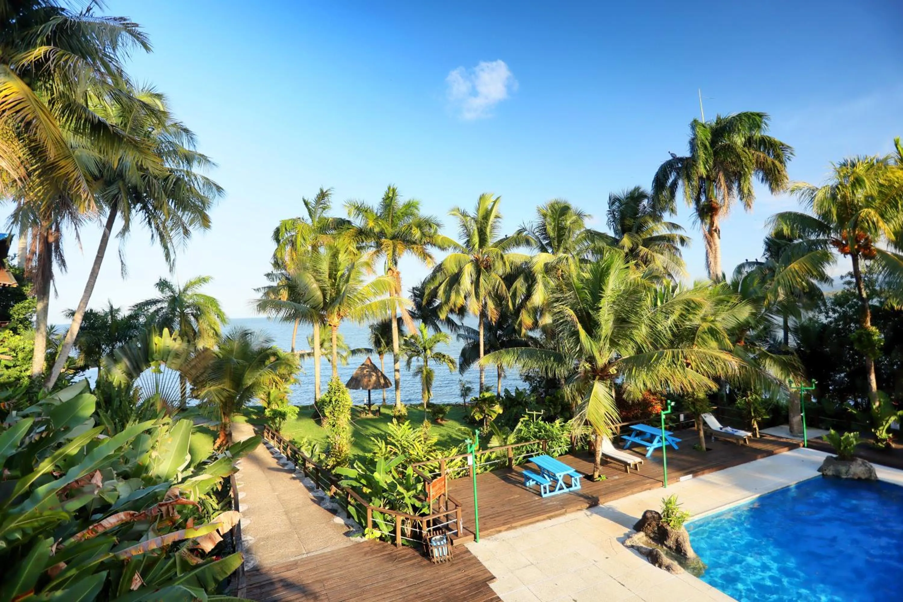 Property building in Villa Caribe