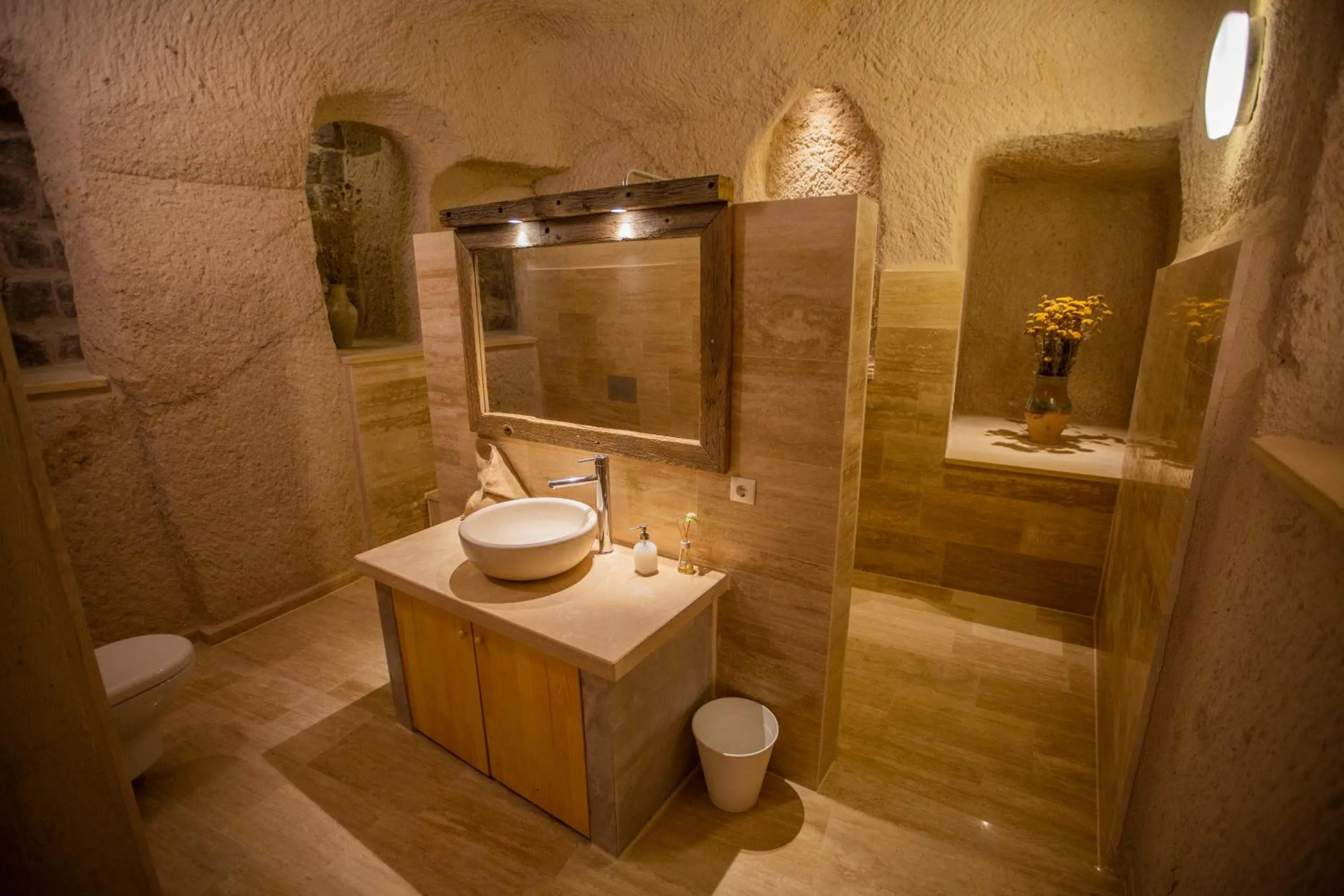 Bathroom in Maze Of Cappadocia Hotel