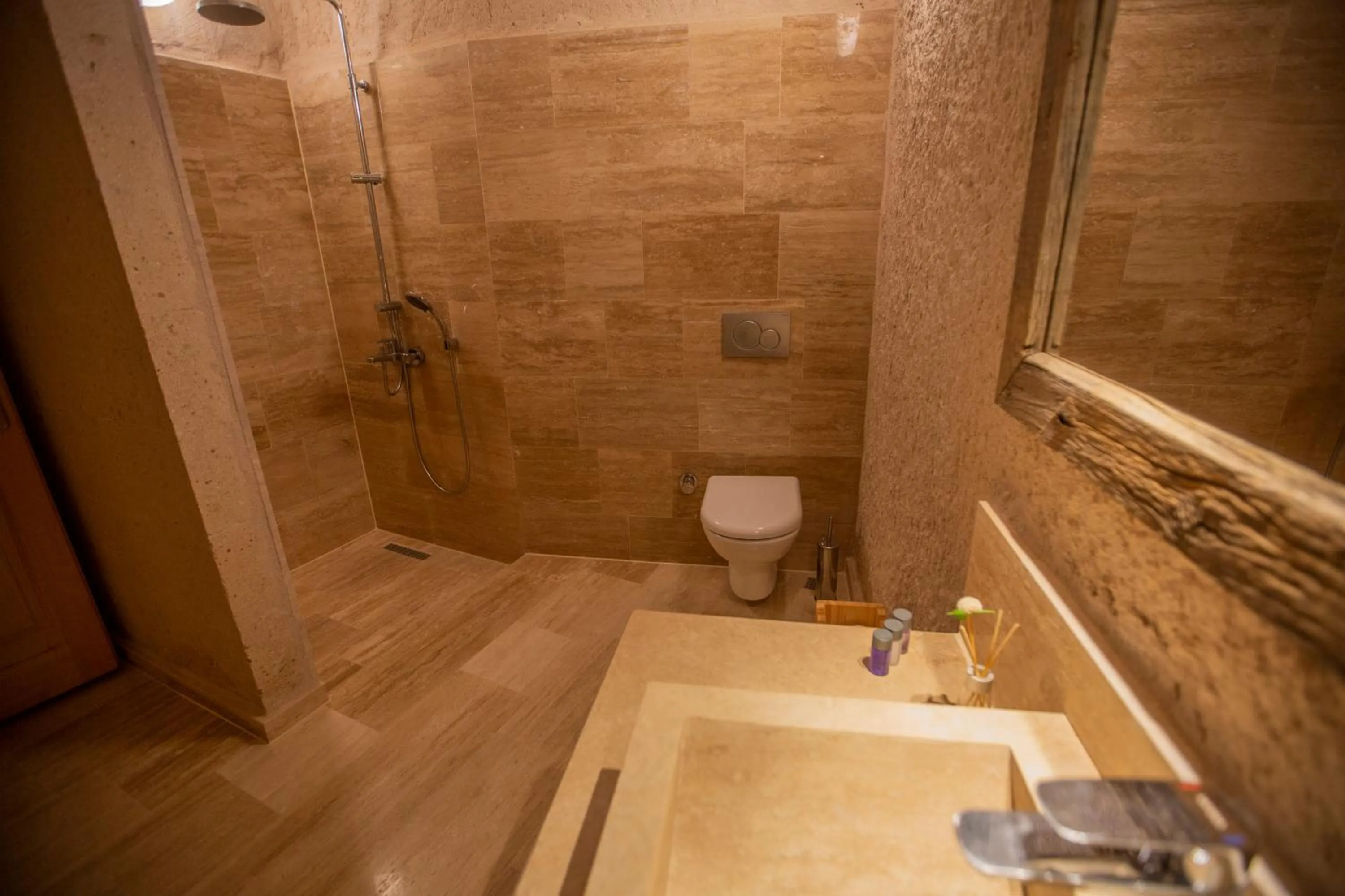 Bathroom in Maze Of Cappadocia Hotel