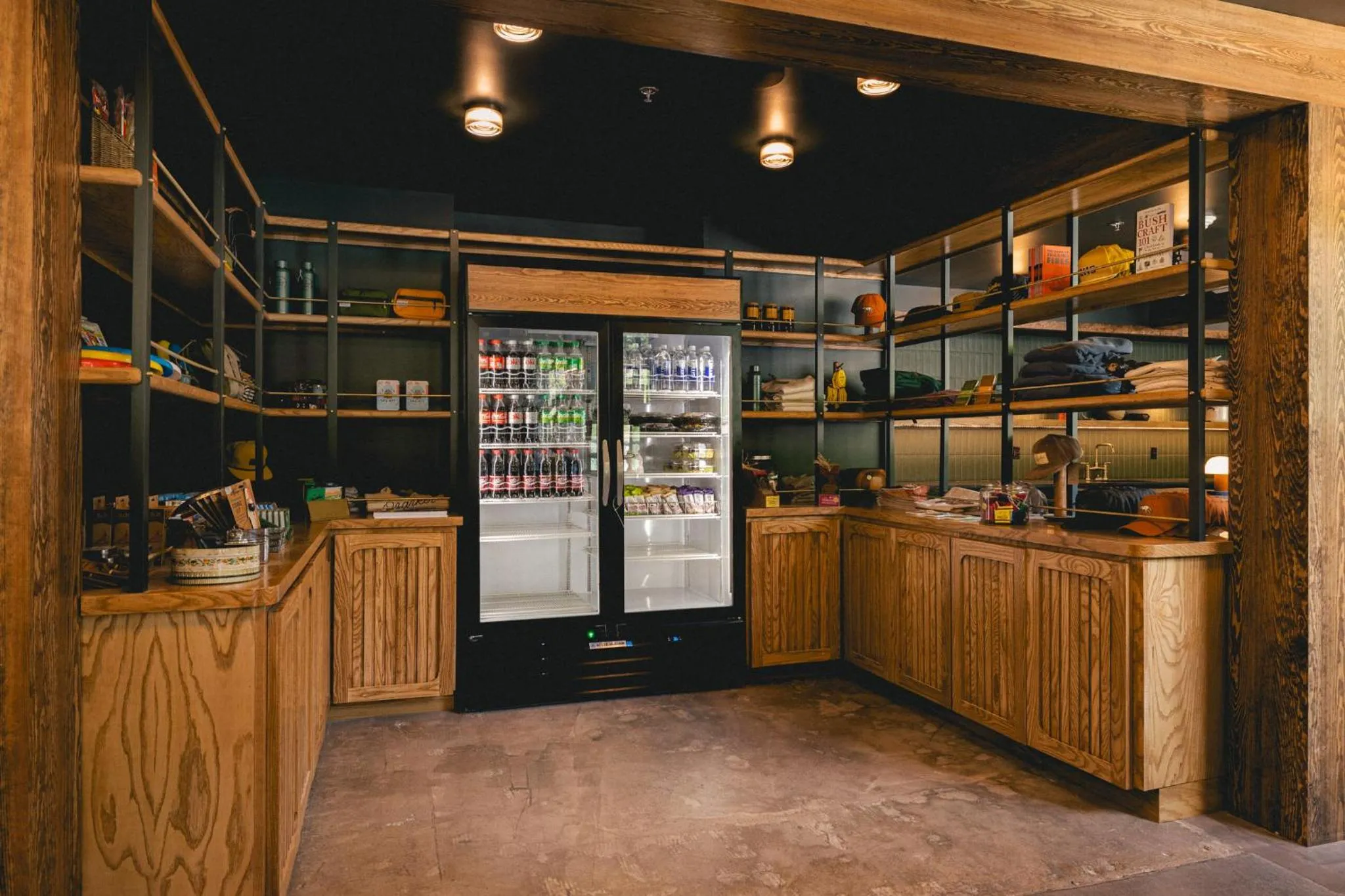 Shopping Area in The Ozarker Lodge