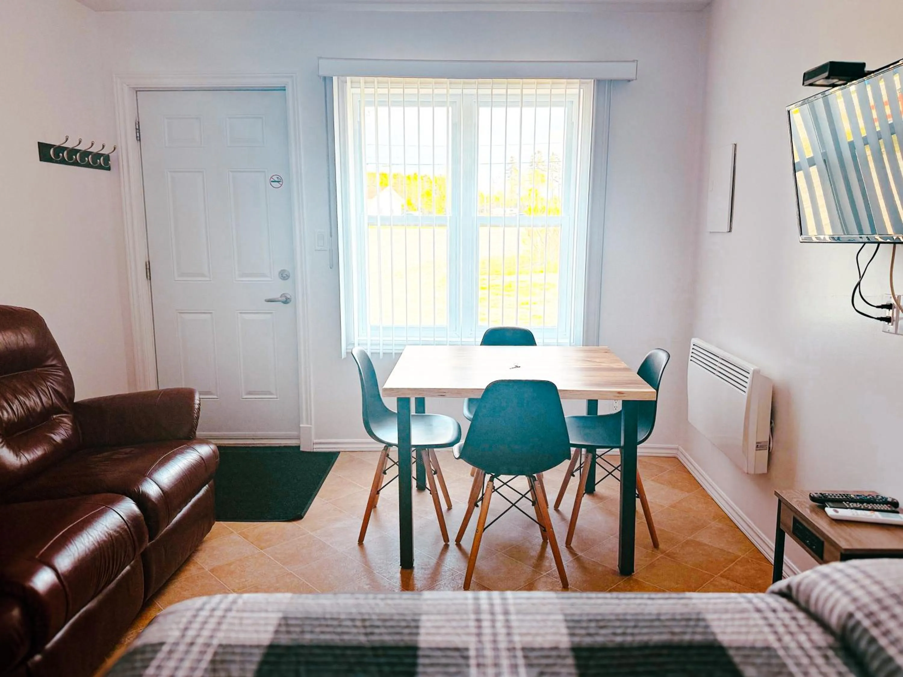 Dining area in Les studios de la mer