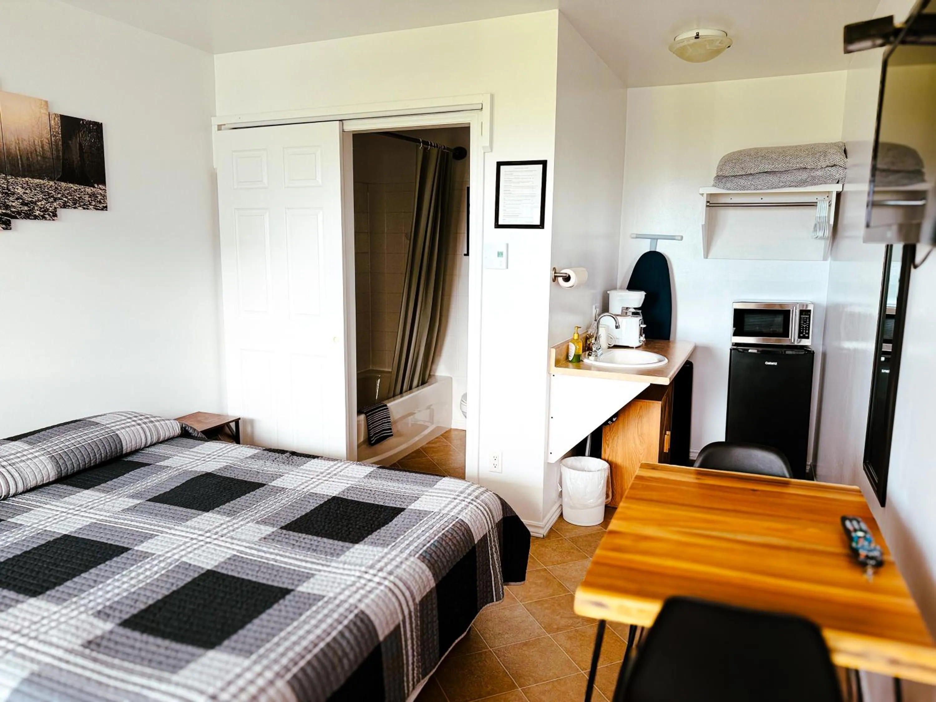 Photo of the whole room, Bed in Les studios de la mer