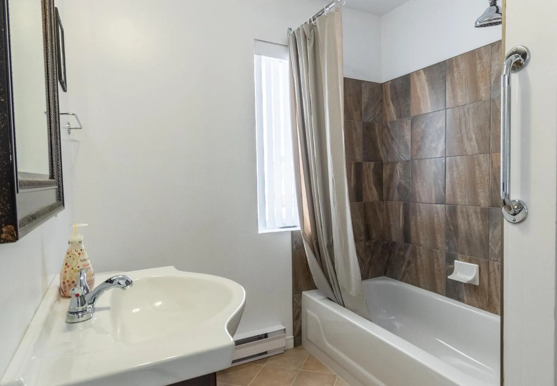 Bathroom in Les studios de la mer