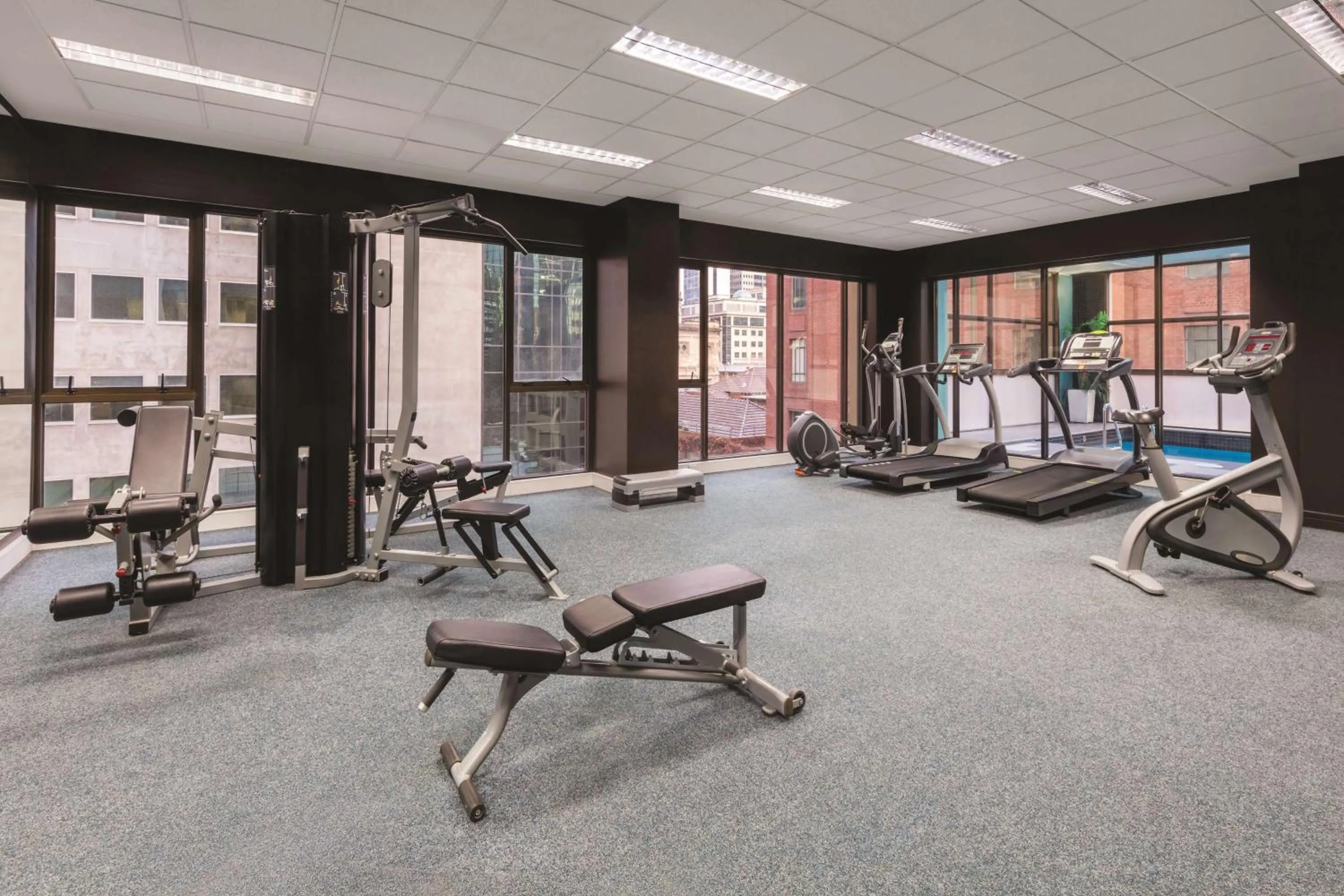 Fitness centre/facilities in Adina Apartment Hotel Melbourne