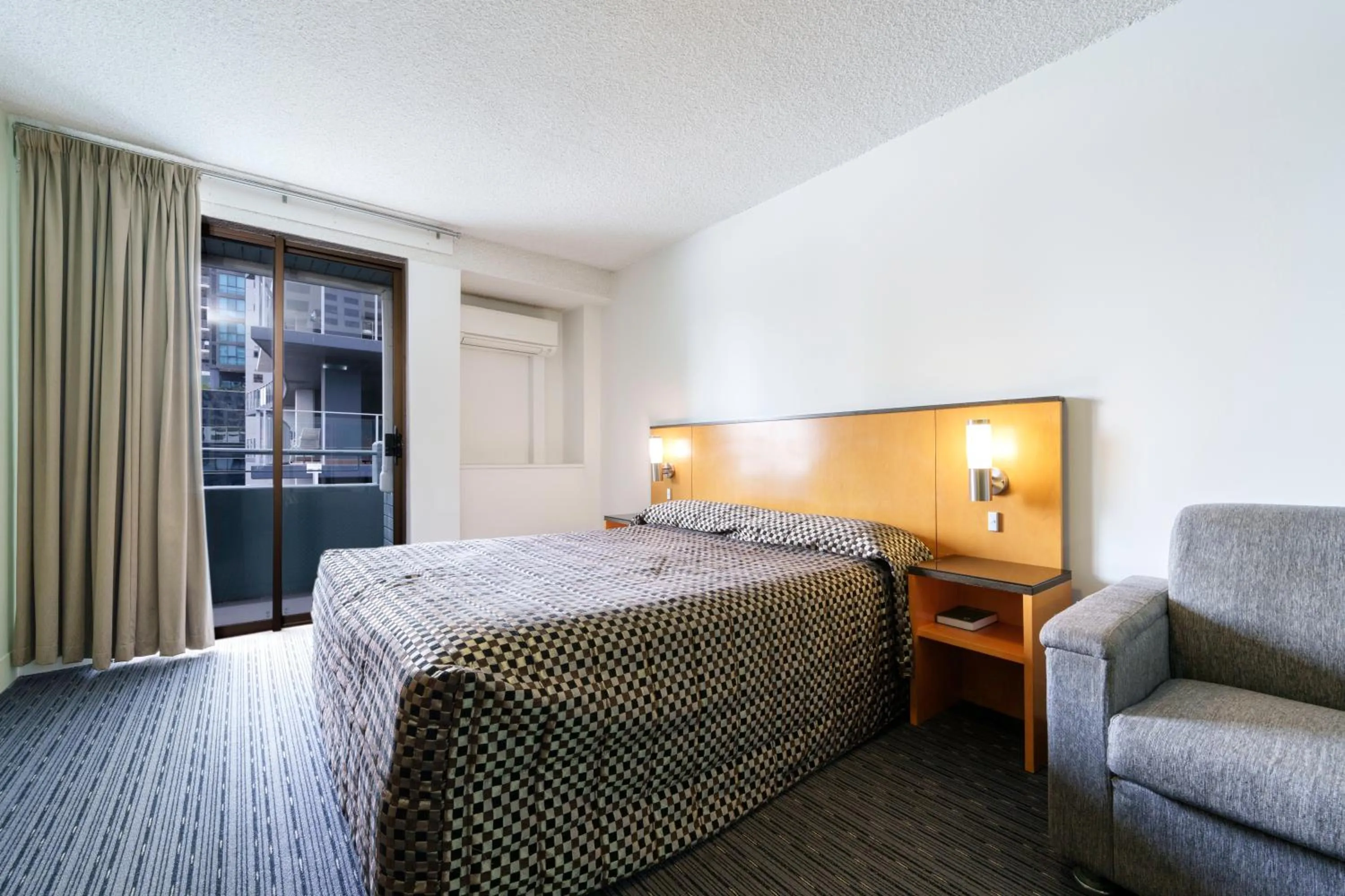 Bedroom, Bed in Comfort Inn & Suites Goodearth Perth