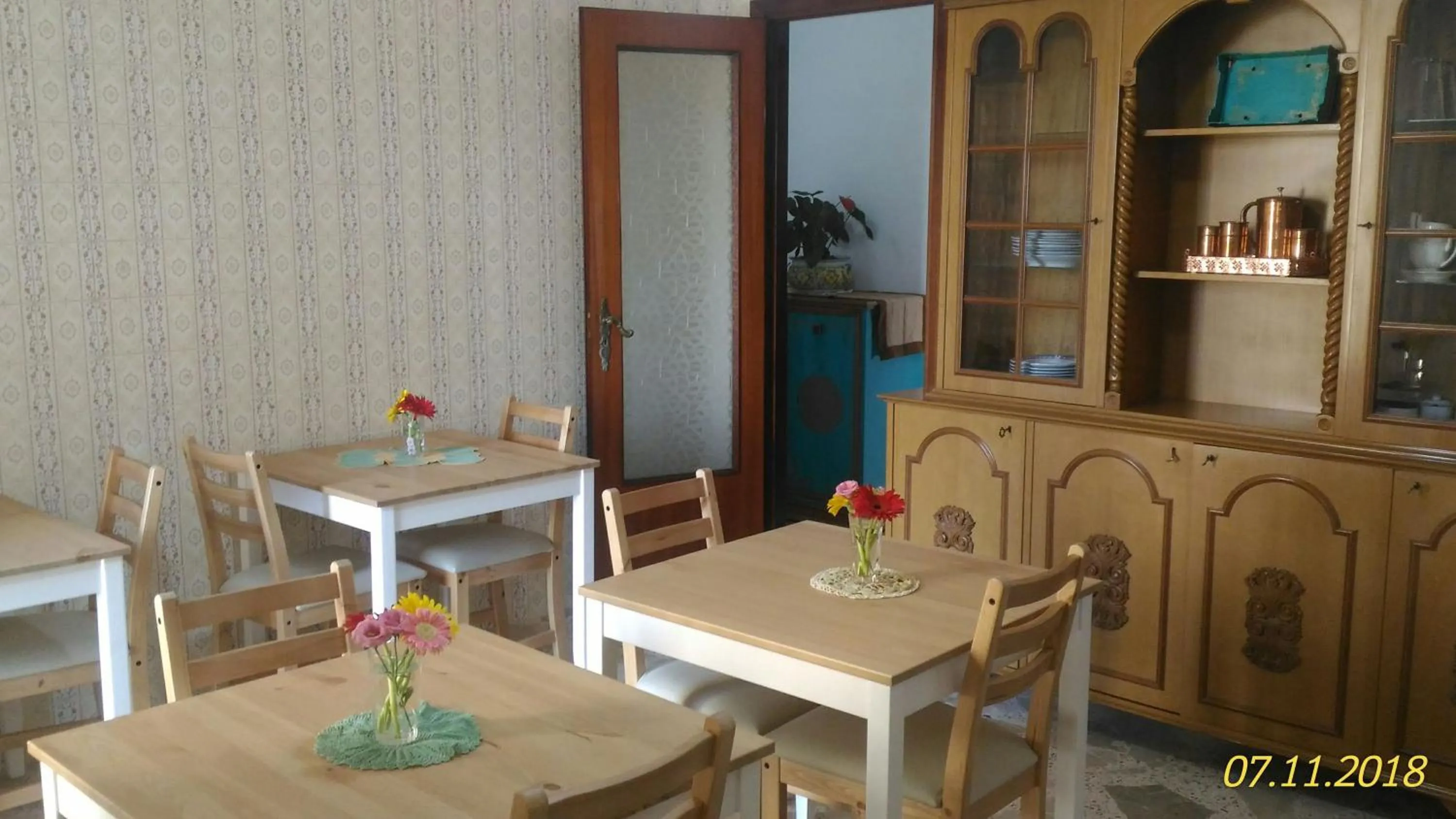 Communal kitchen in Tilde B&B