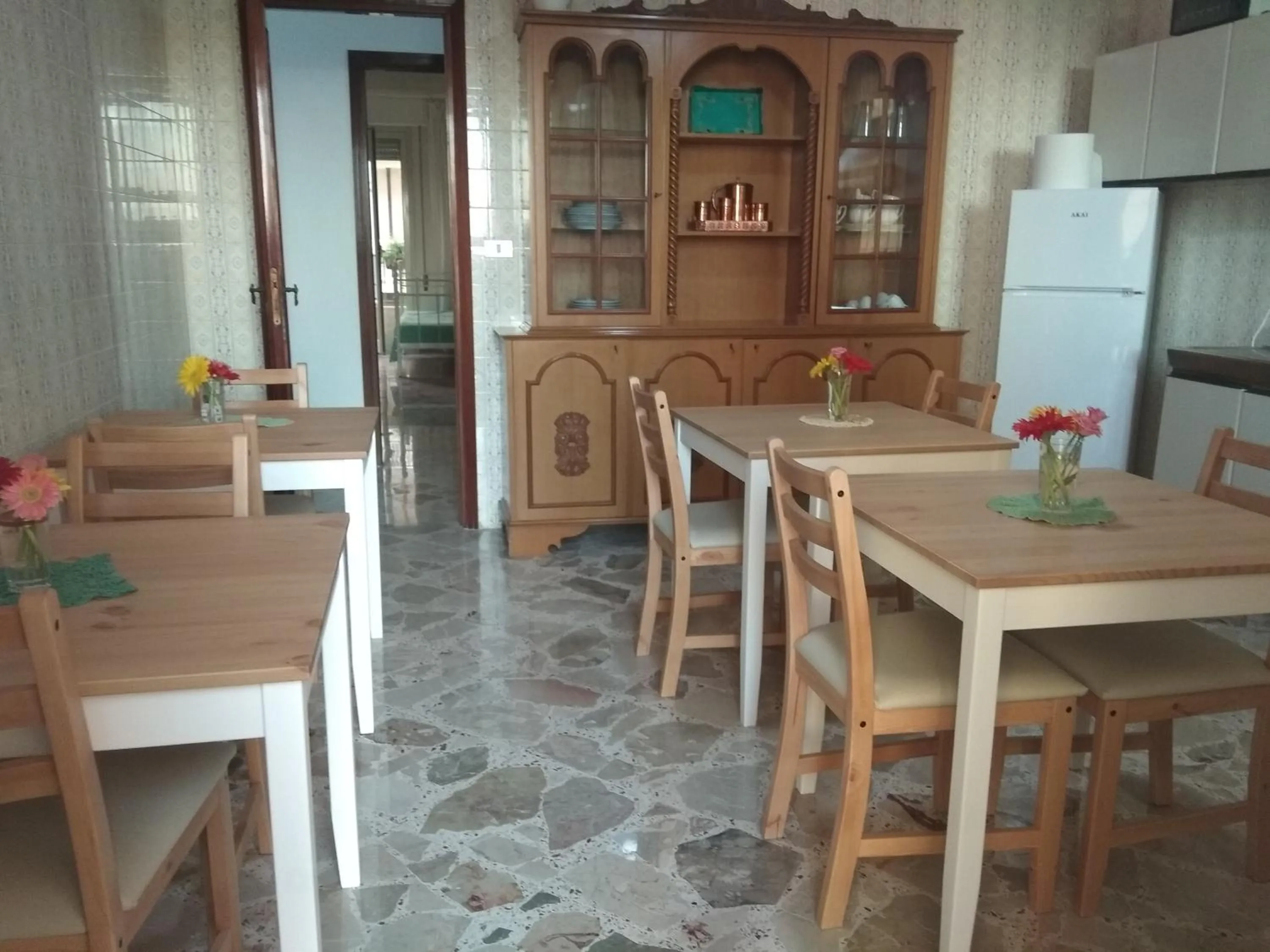 Communal kitchen in Tilde B&B