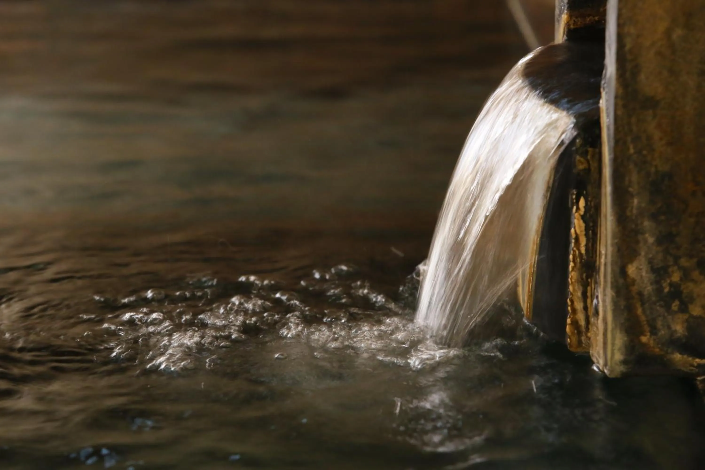 Hot Spring Bath in Ogiwarakan