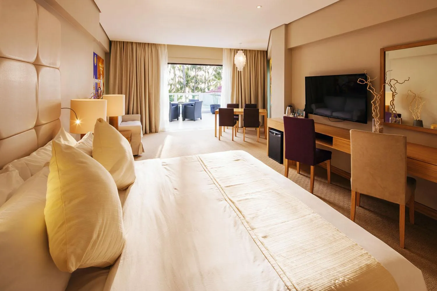 Photo of the whole room, Bed in Villa Caemilla Beach Boutique Hotel