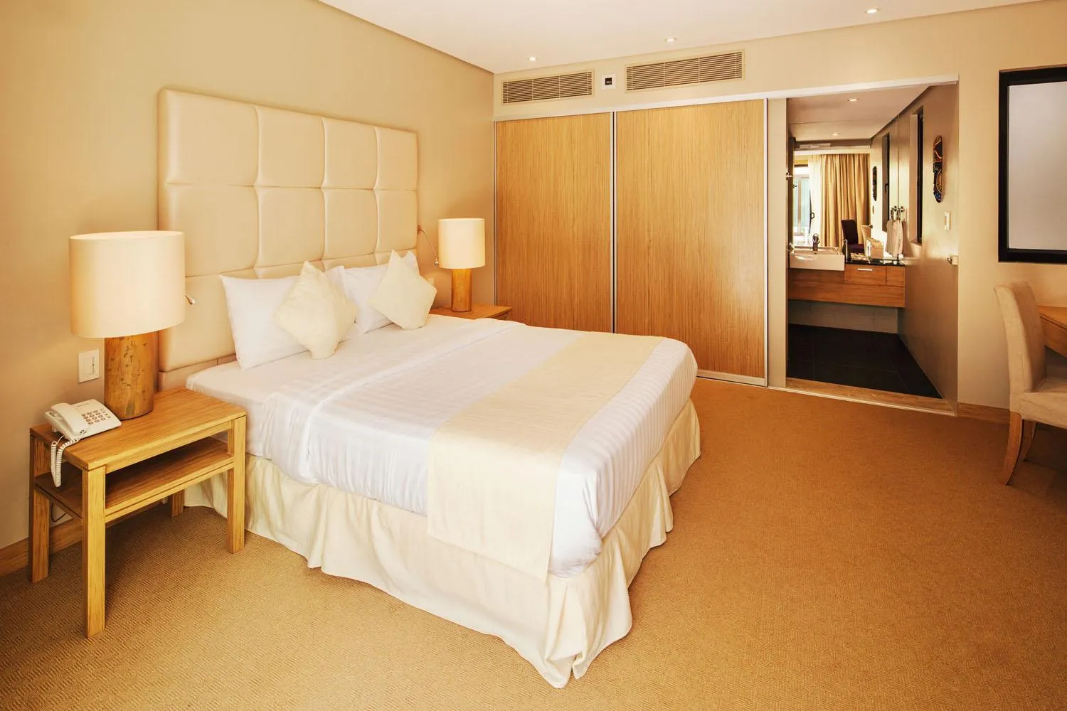 Photo of the whole room, Bed in Villa Caemilla Beach Boutique Hotel