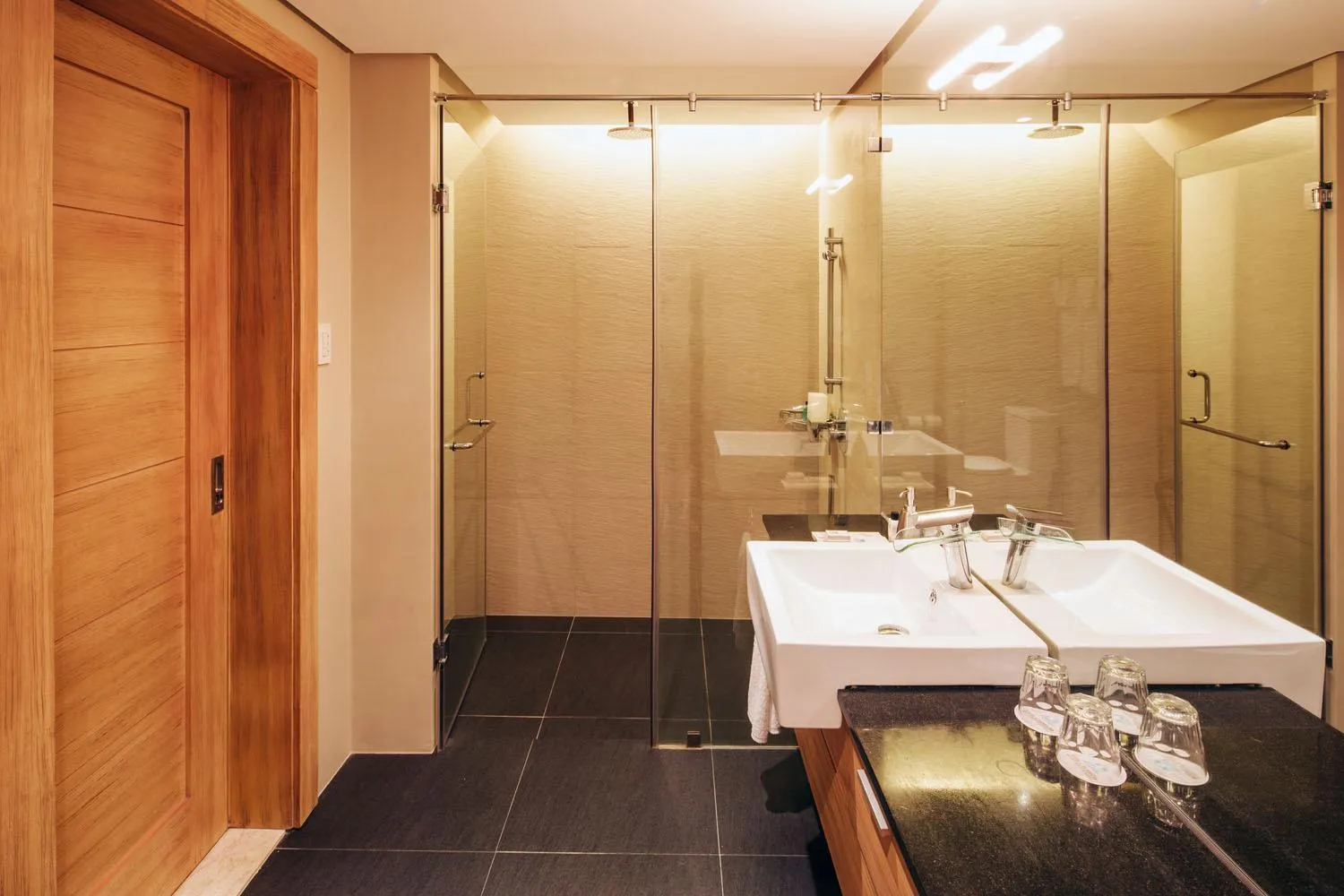 Shower in Villa Caemilla Beach Boutique Hotel