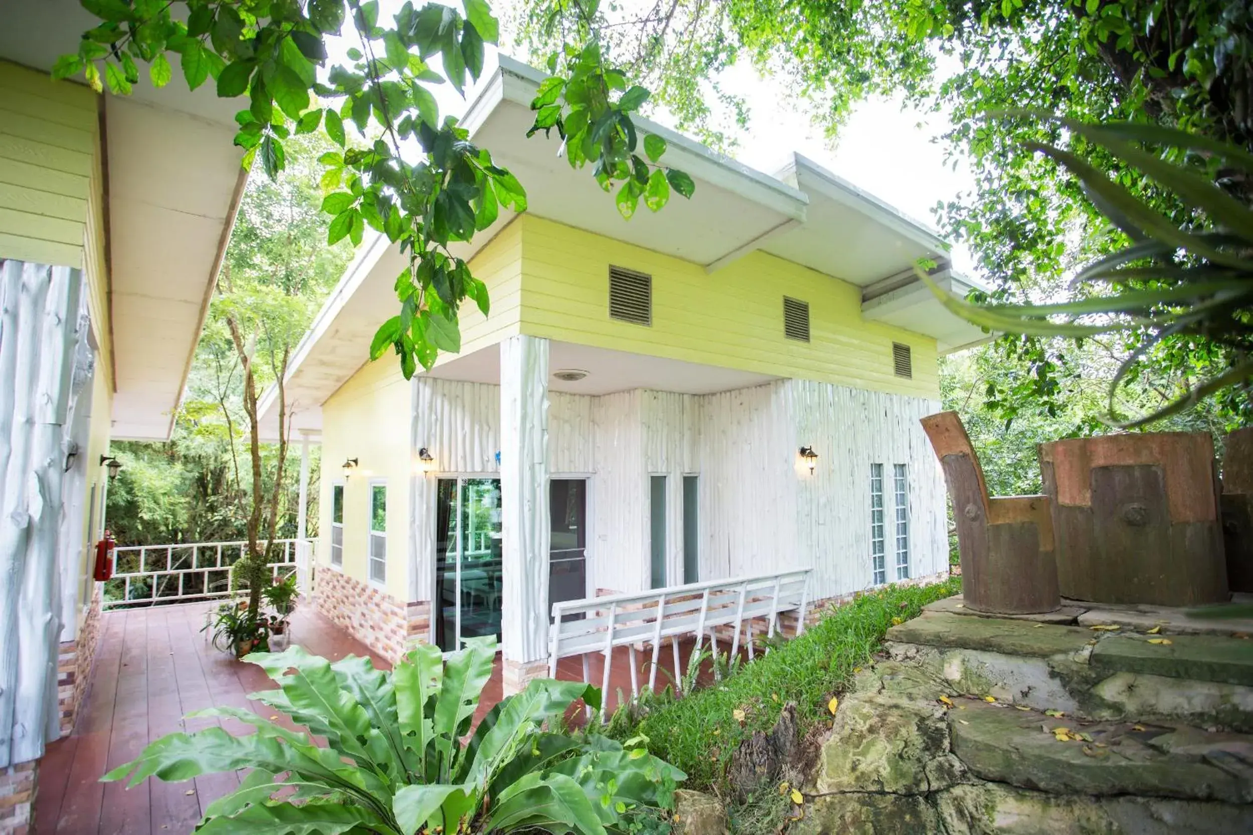 Villa with Creek View in Watermill Resort Villa with Creek View in Watermill Resort