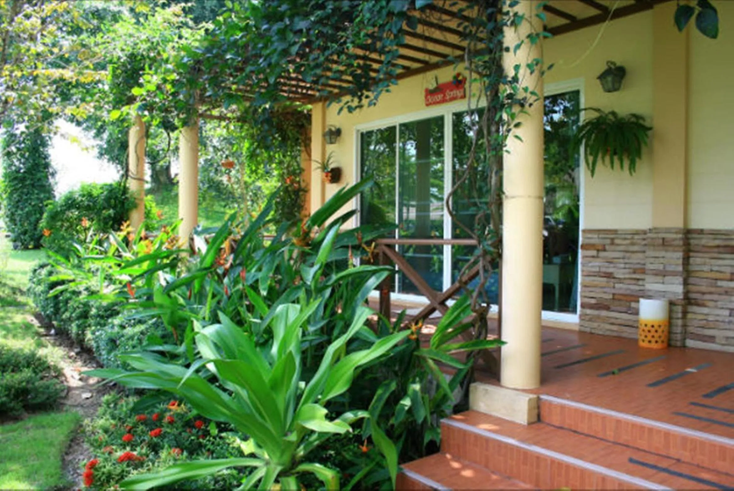 Facade/entrance in Watermill Resort