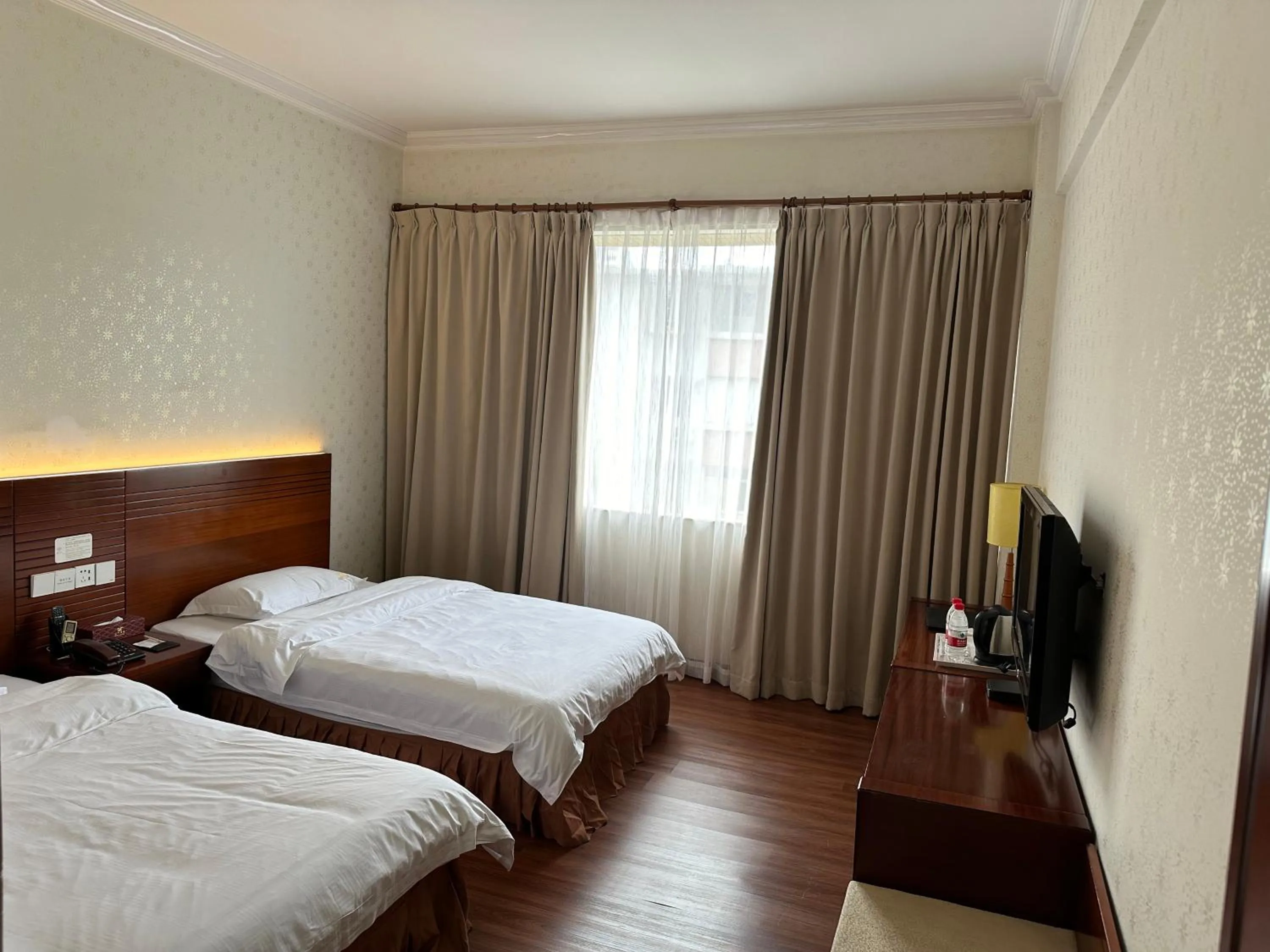 Bed in Pa Zhou Plaza Hotel