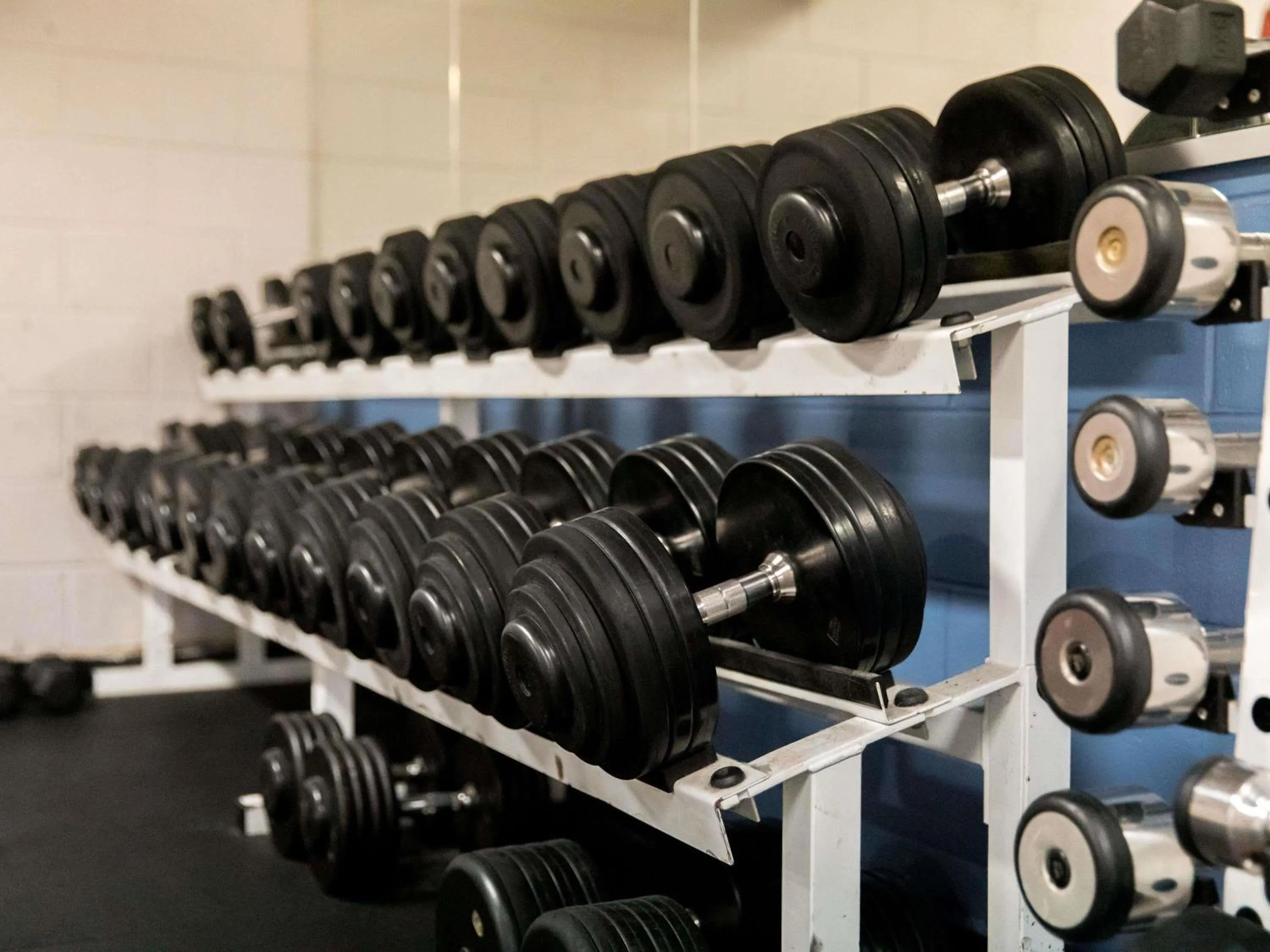 Fitness centre/facilities in Mercure Gold Coast Resort