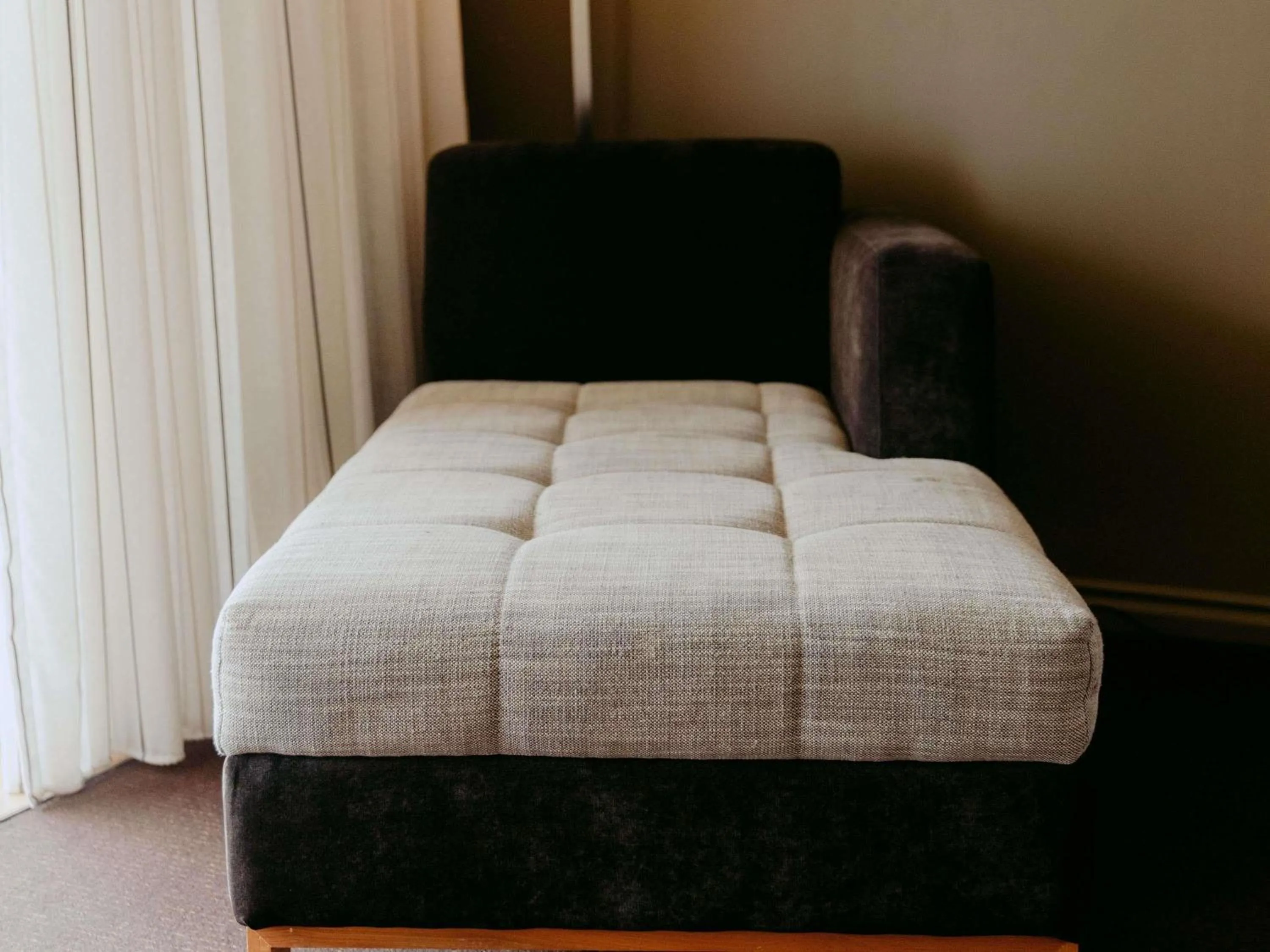 Bedroom, Bed in Mercure Gold Coast Resort