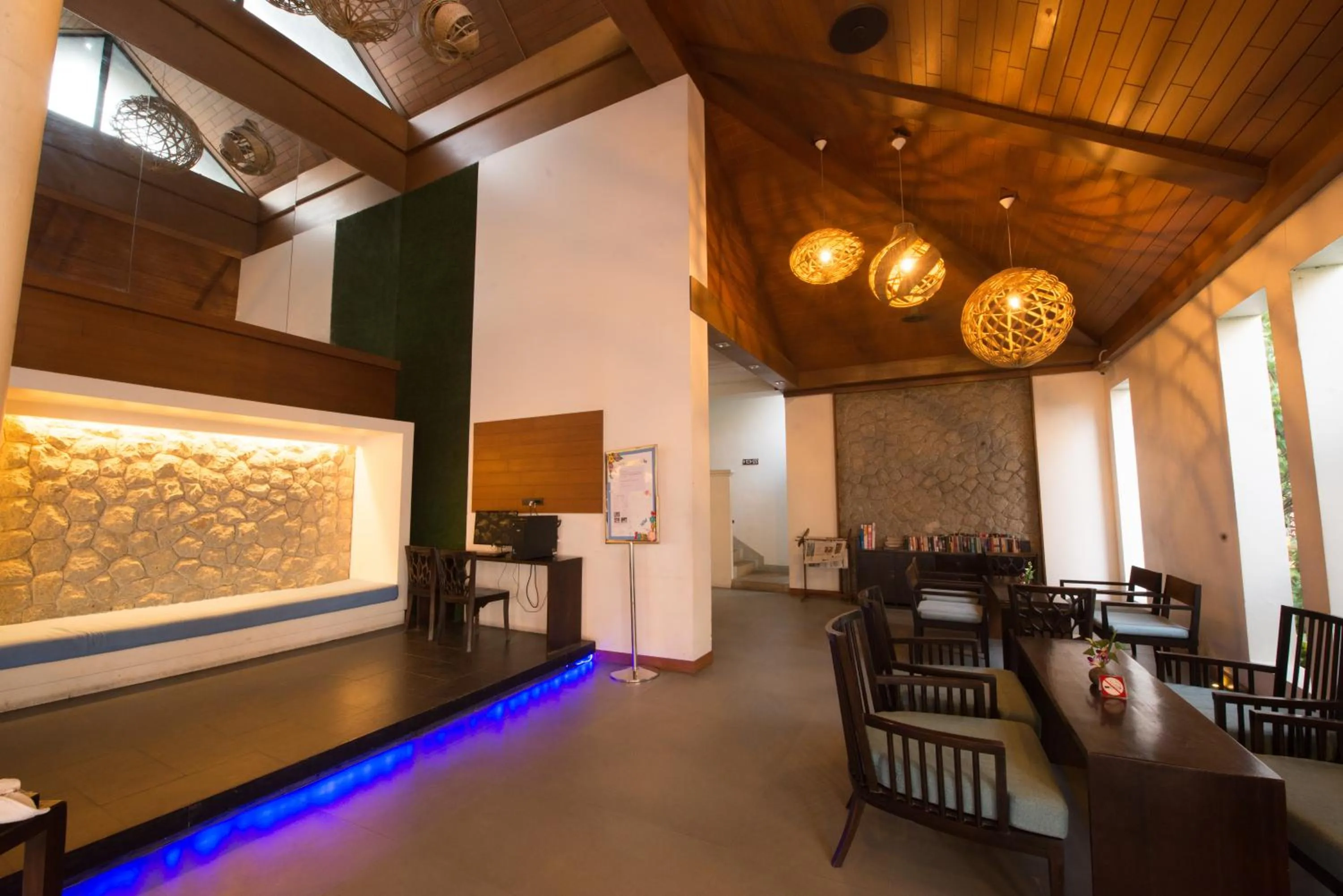 Lobby or reception in The Viridian Resort Patong