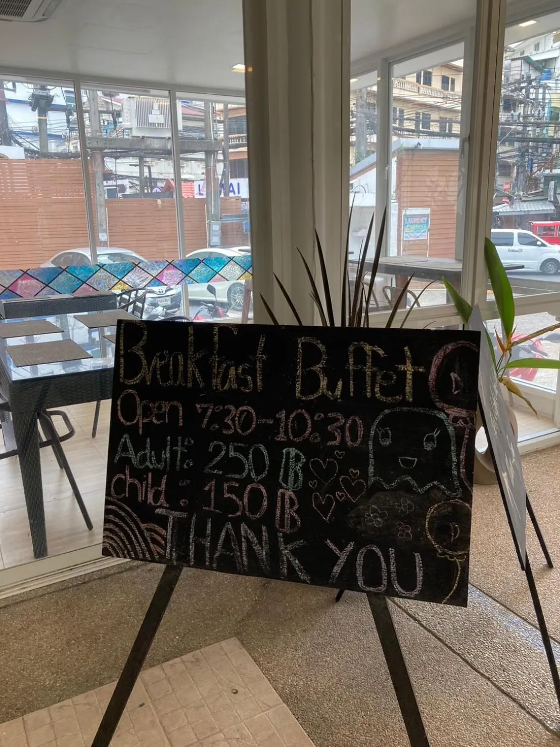 Restaurant/places to eat in The Viridian Resort Patong