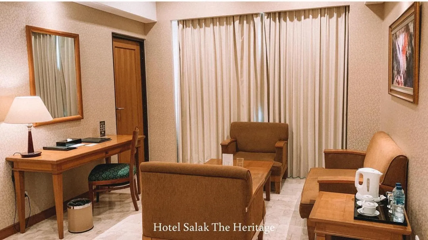 Bedroom in Hotel Salak The Heritage Bogor