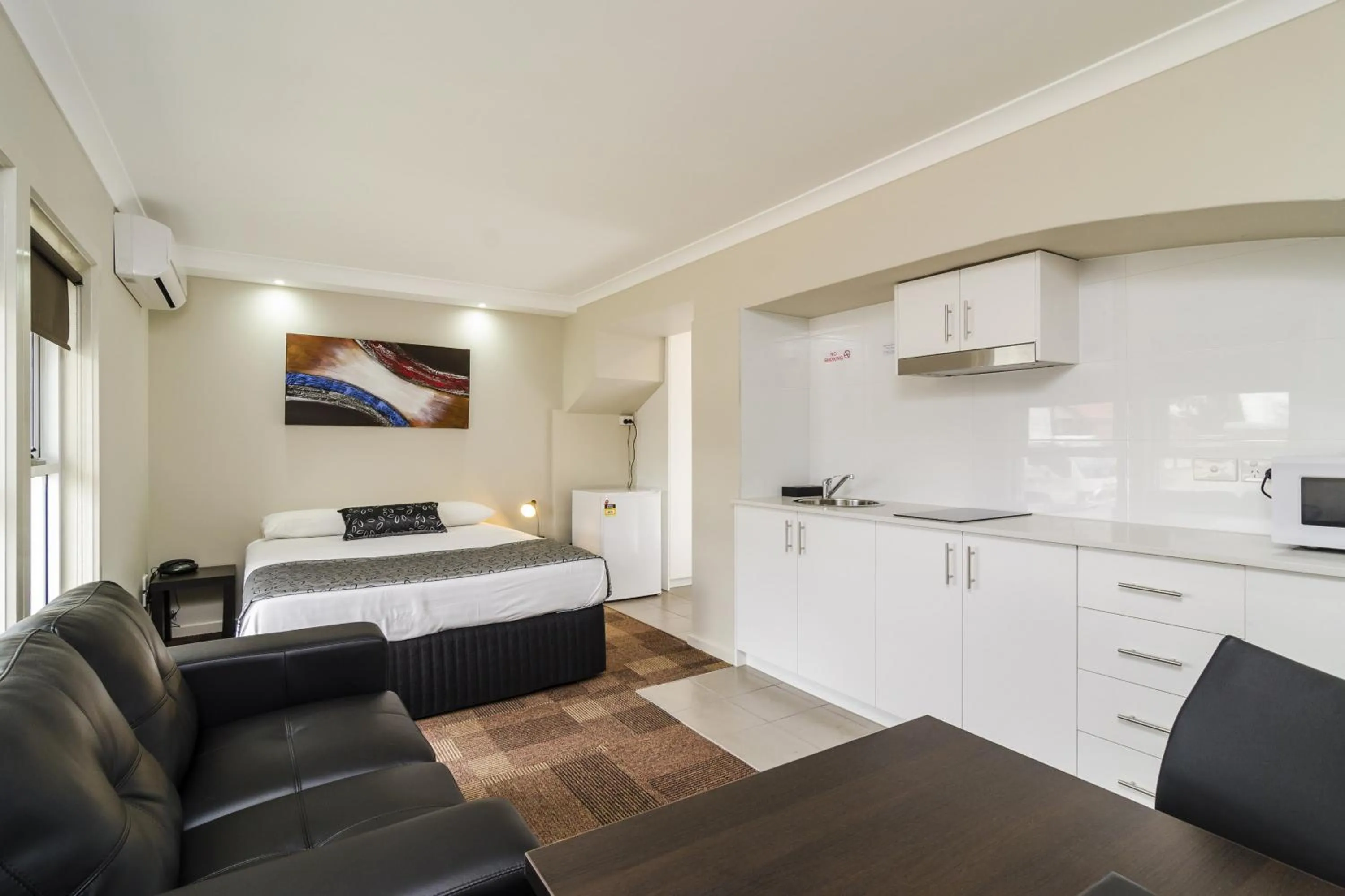 Photo of the whole room in Parkville Place Serviced Apartments