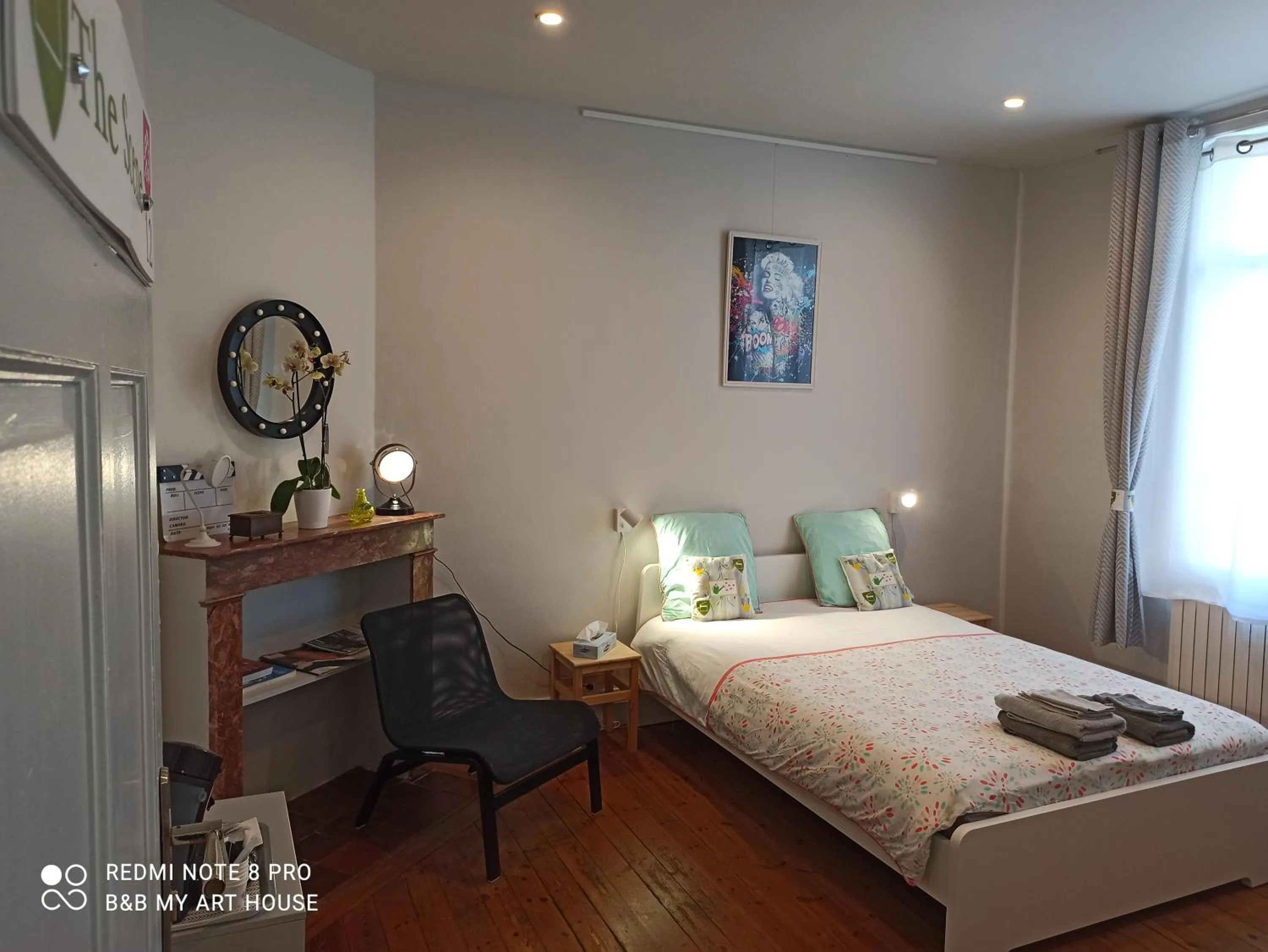 Bedroom, Bed in B&B My Art House (Douai Centre)