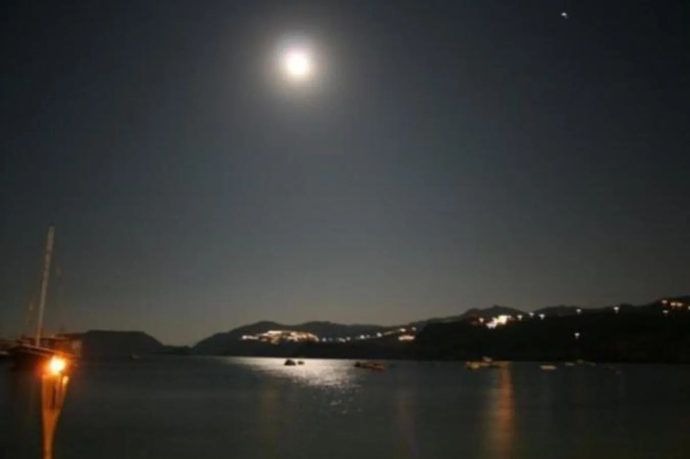 Night in Apollonia Apartments