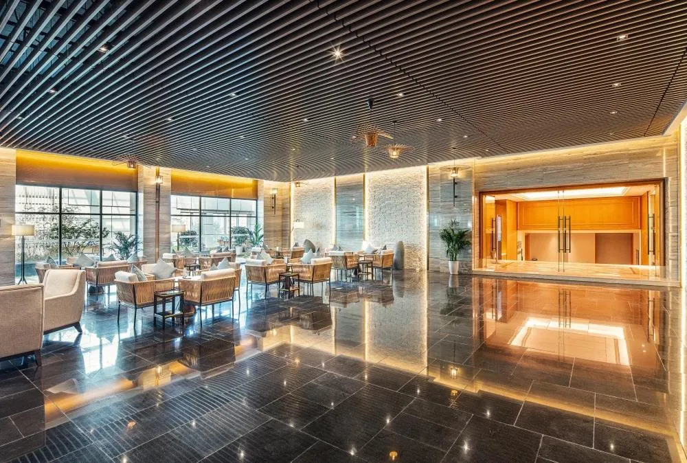 Howard Johnson New District Plaza ZiYang