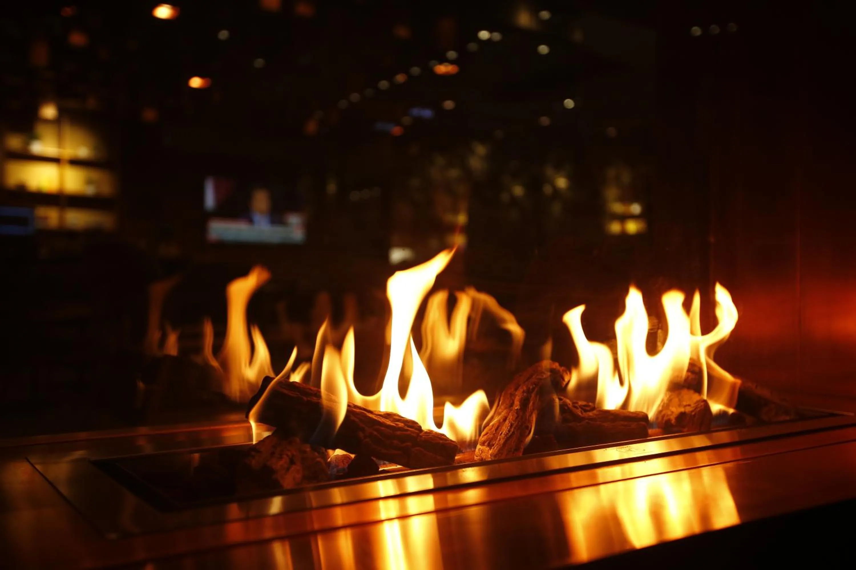 Restaurant/places to eat in The Corporate Hotel