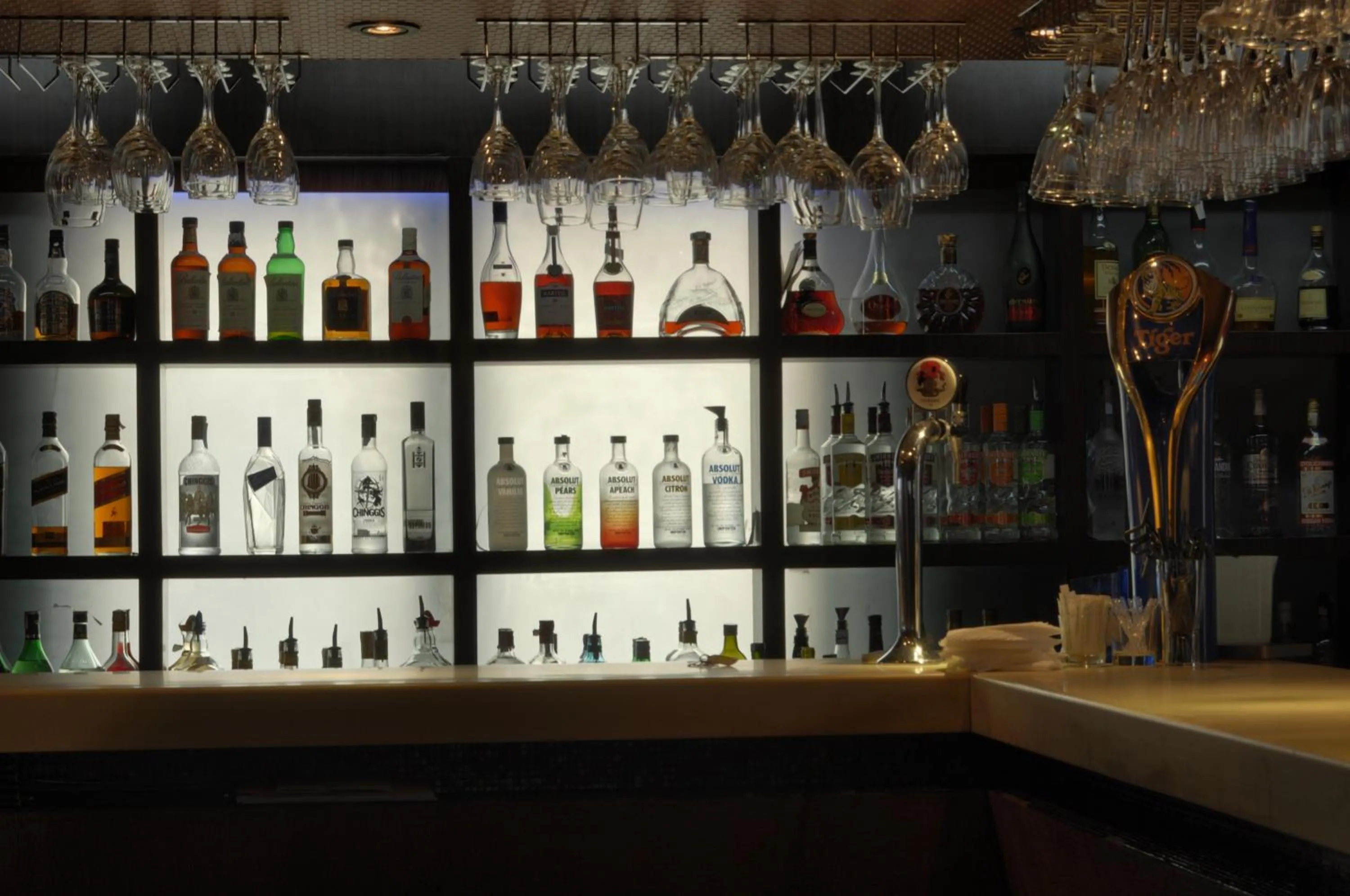 Lounge or bar in The Corporate Hotel