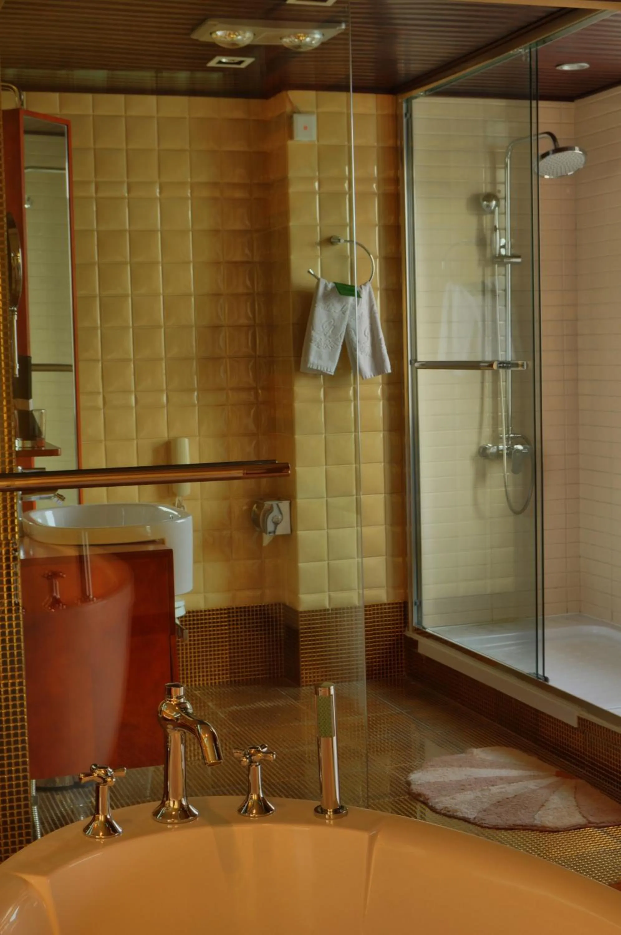 Bathroom in The Corporate Hotel